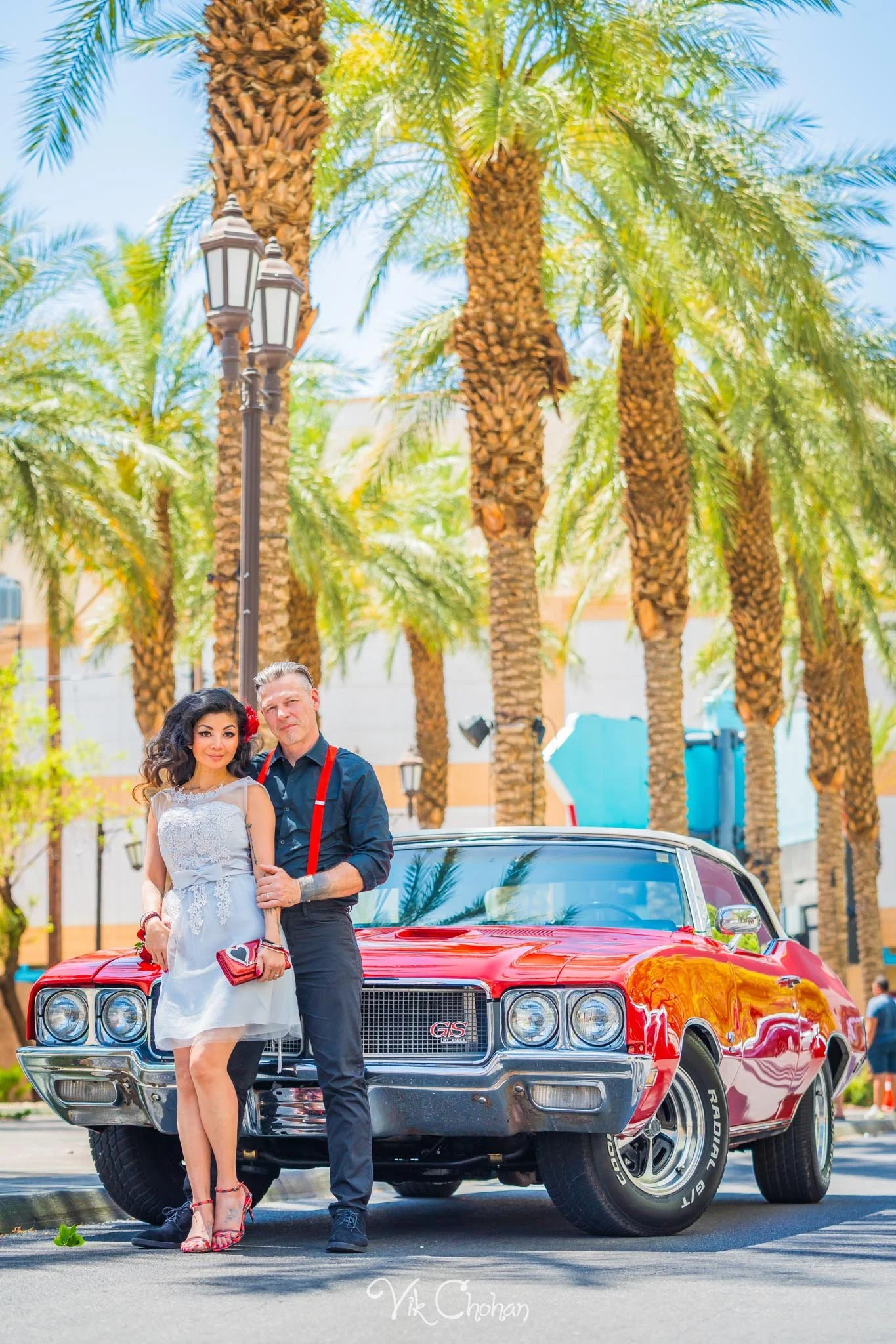 Paige and Scott Las Vegas Graceland Wedding Photography (Copy)