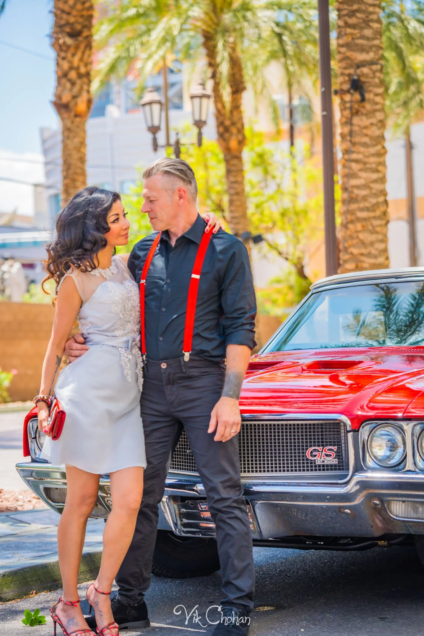 2025-05-25-Paige-and-Scott-Las-Vegas-Graceland-Wedding-Photography-Vik-Chohan-Photography-Photo-Booth-Social-Media-VCP-159.jpg