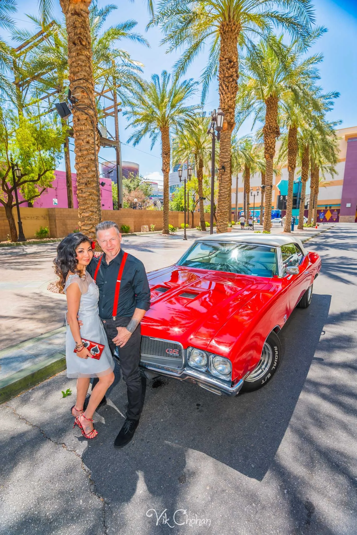 2025-05-25-Paige-and-Scott-Las-Vegas-Graceland-Wedding-Photography-Vik-Chohan-Photography-Photo-Booth-Social-Media-VCP-163.jpg