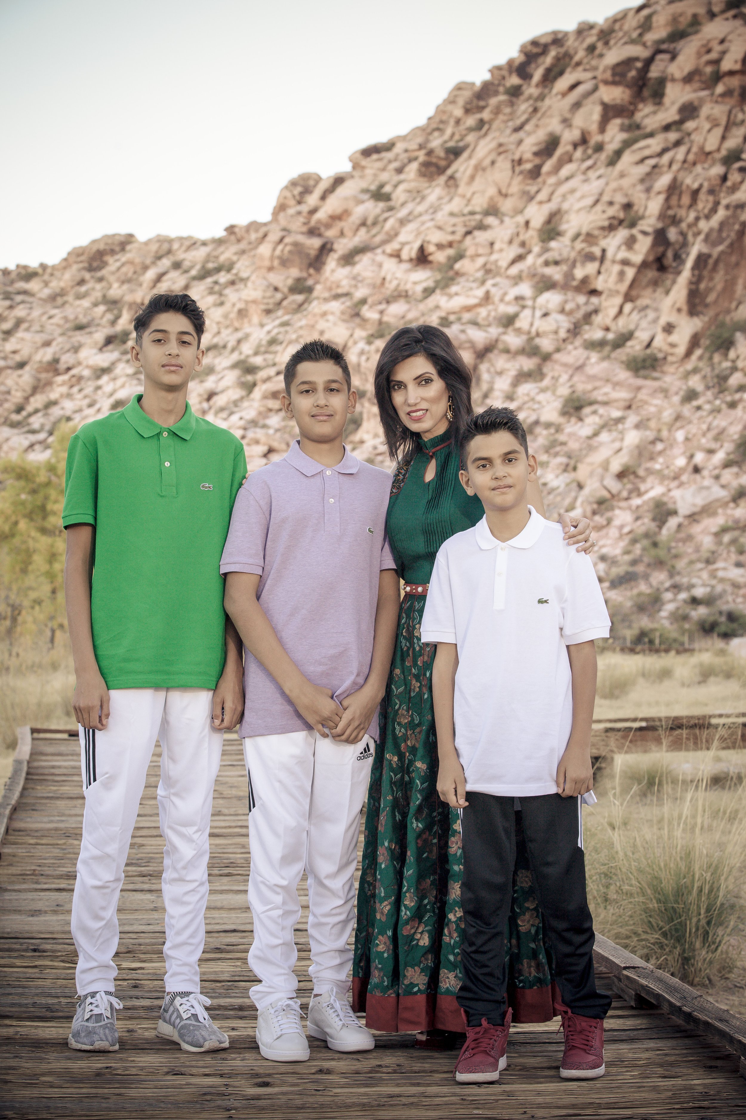 Sandhu-Family-Photography-Vik-Chohan-Photography-&-Photo-Booth-004.jpg