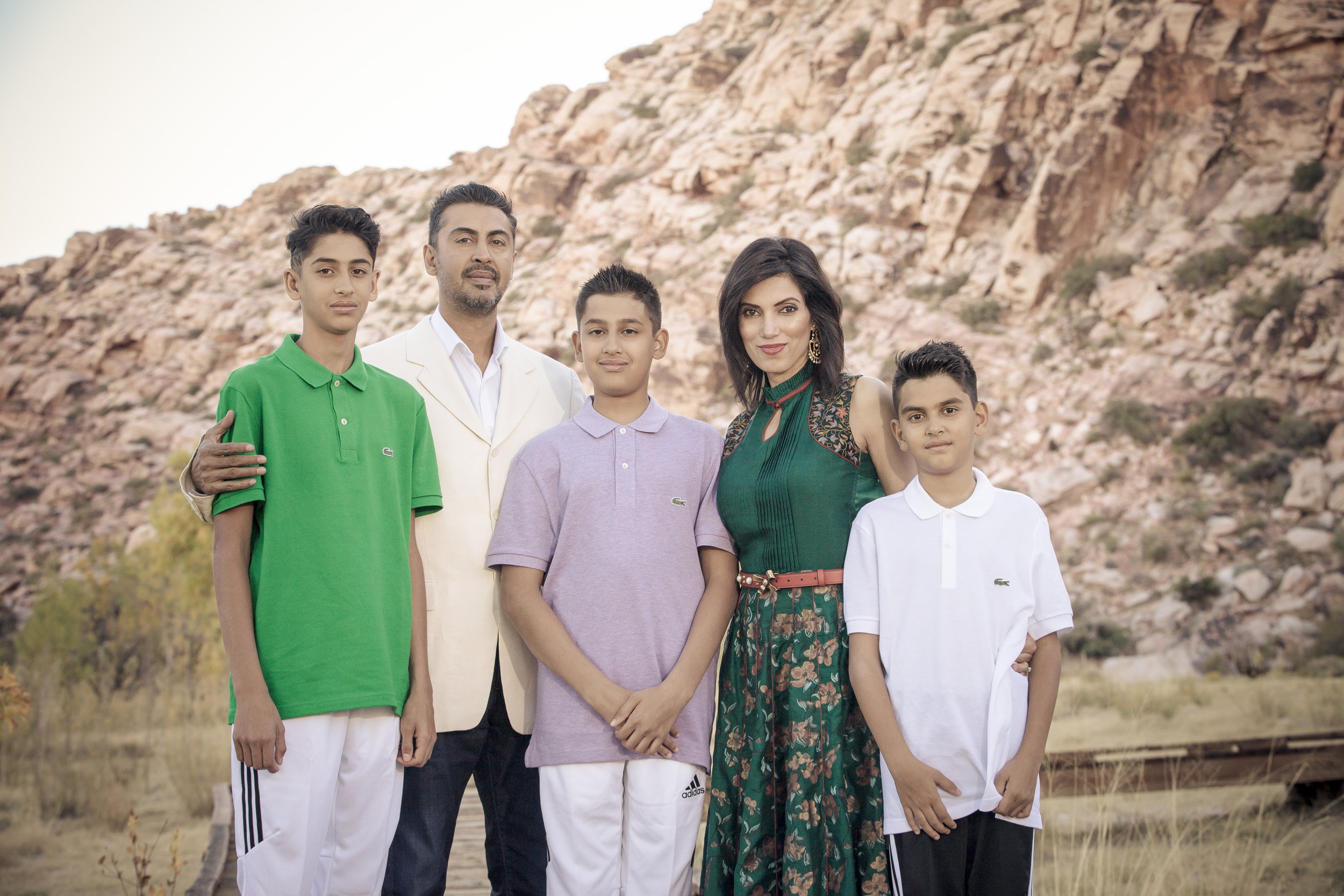 Sandhu-Family-Photography-Vik-Chohan-Photography-&-Photo-Booth-005.jpg