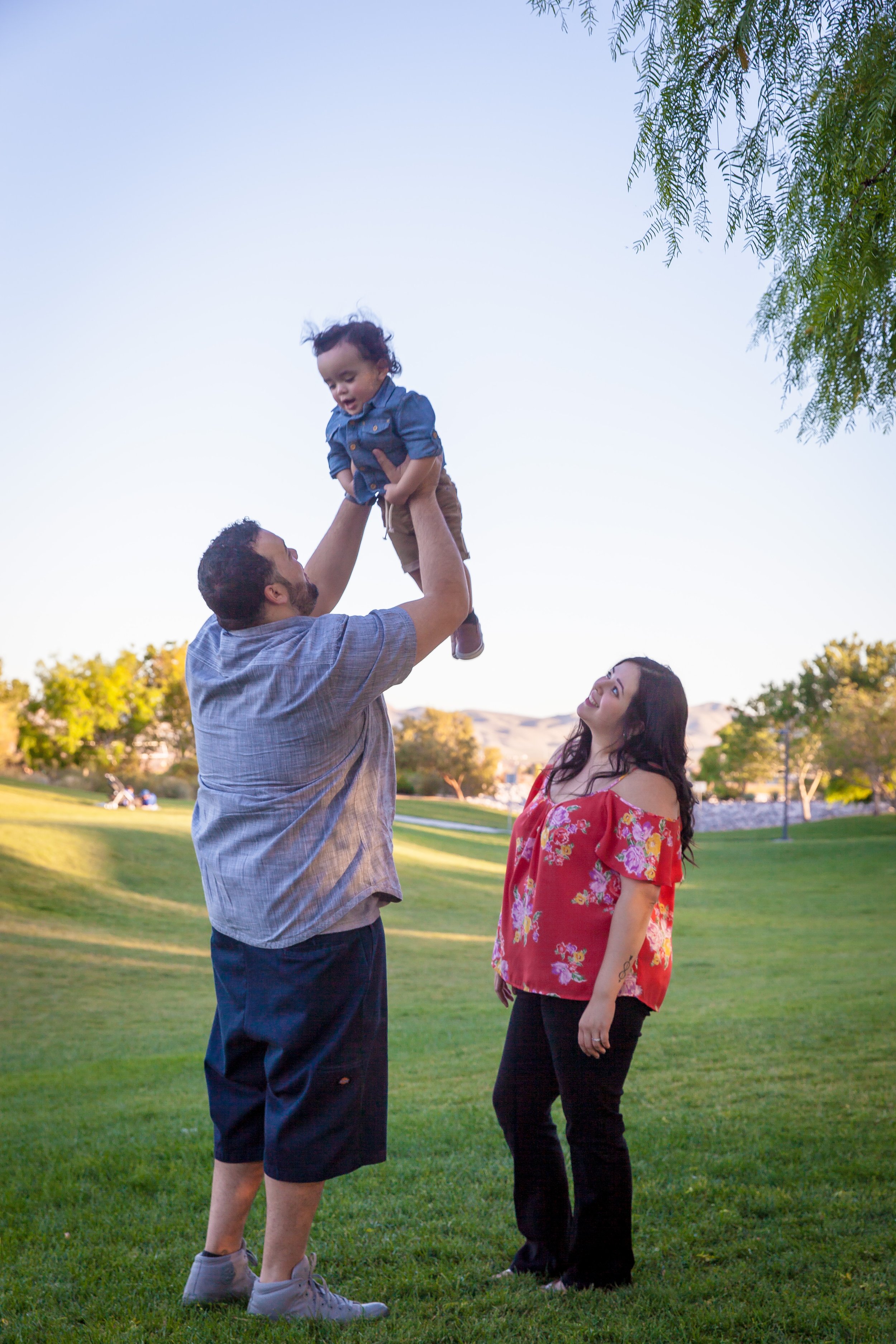 Saldana-Family-Photography-Vik-Chohan-005.jpg