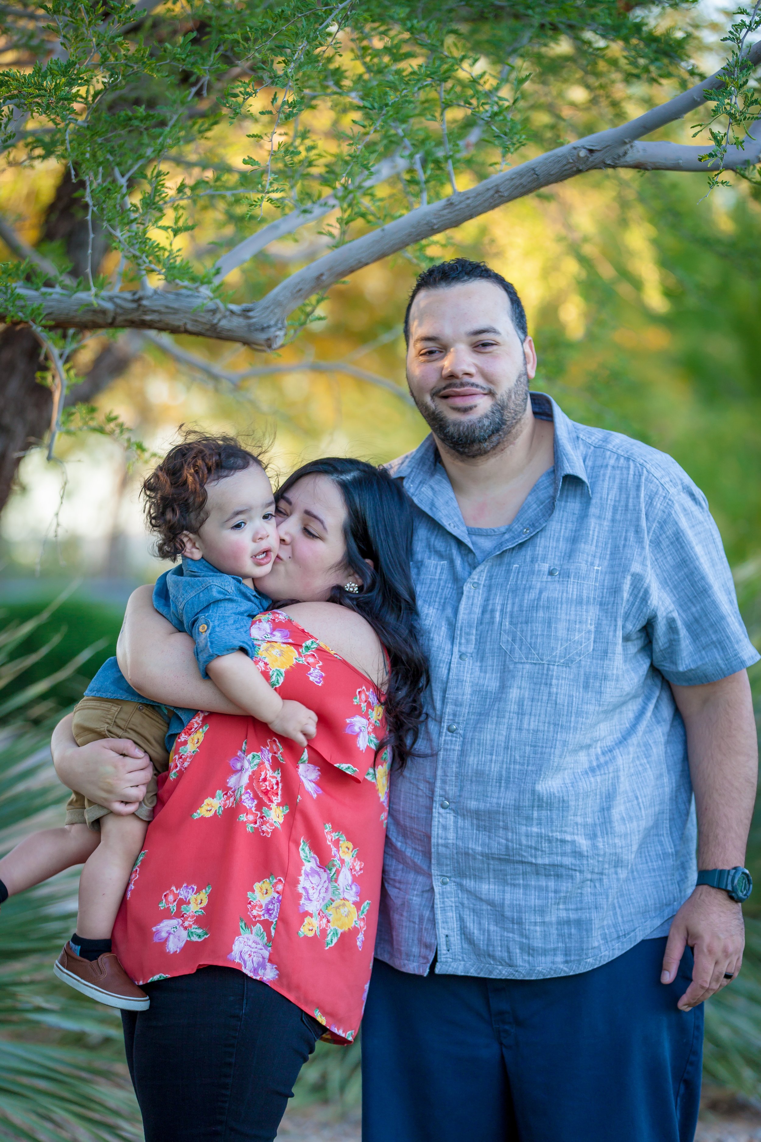 Saldana-Family-Photography-Vik-Chohan-055.jpg