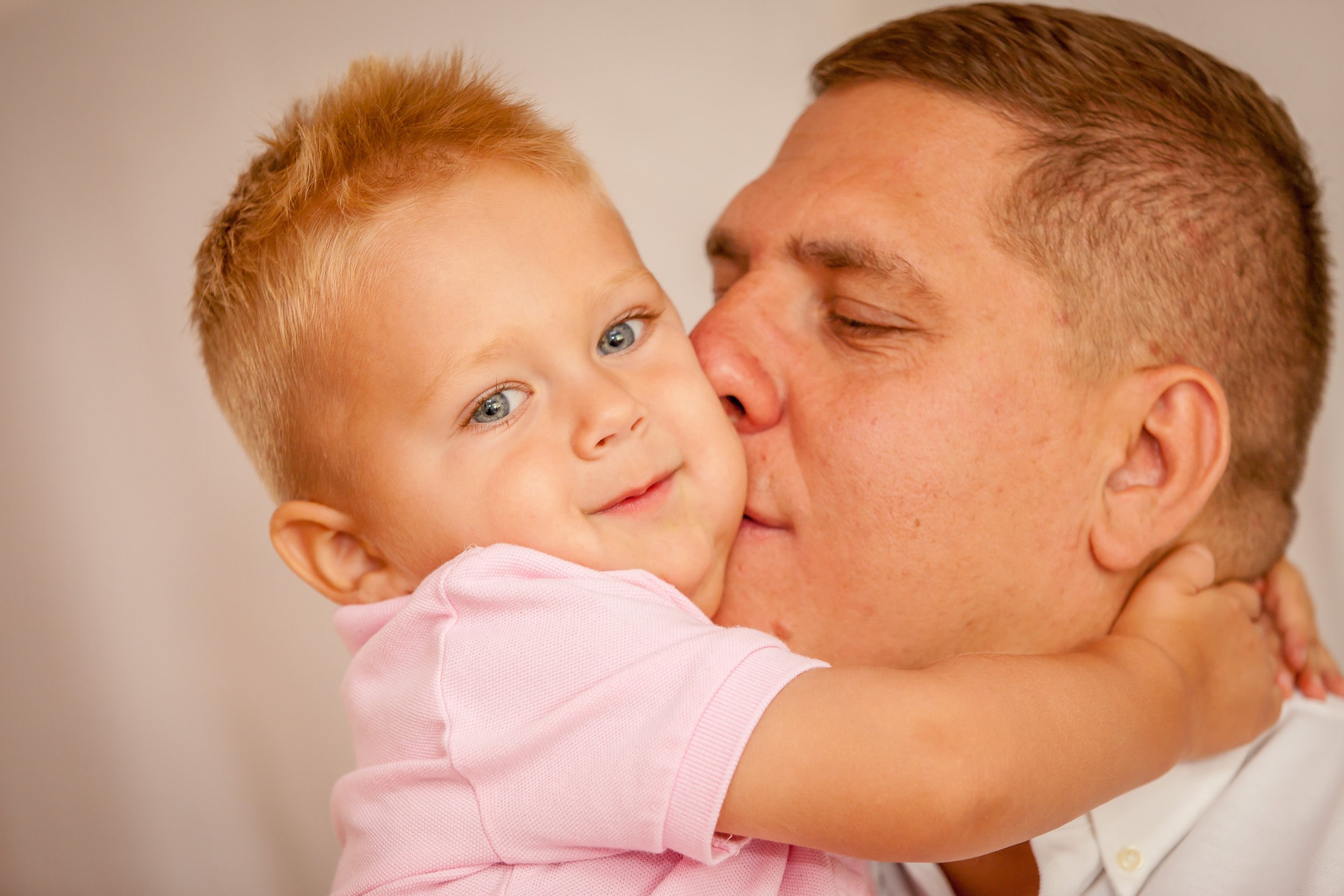 Anna-and-Roman-Family-Photography-Vik-Chohan-Photography-Photobooth039.jpg