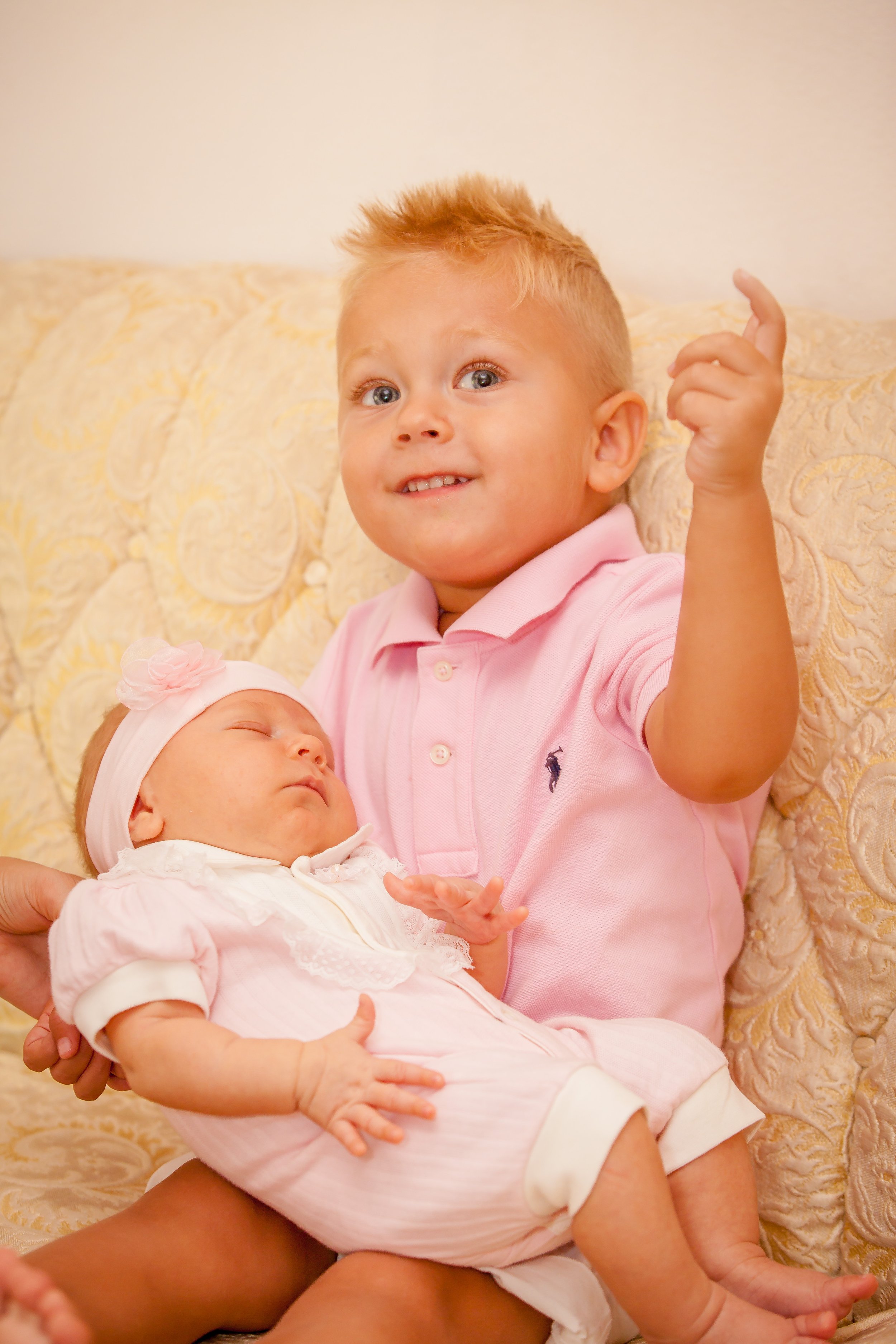 Anna-and-Roman-Family-Photography-Vik-Chohan-Photography-Photobooth051.jpg