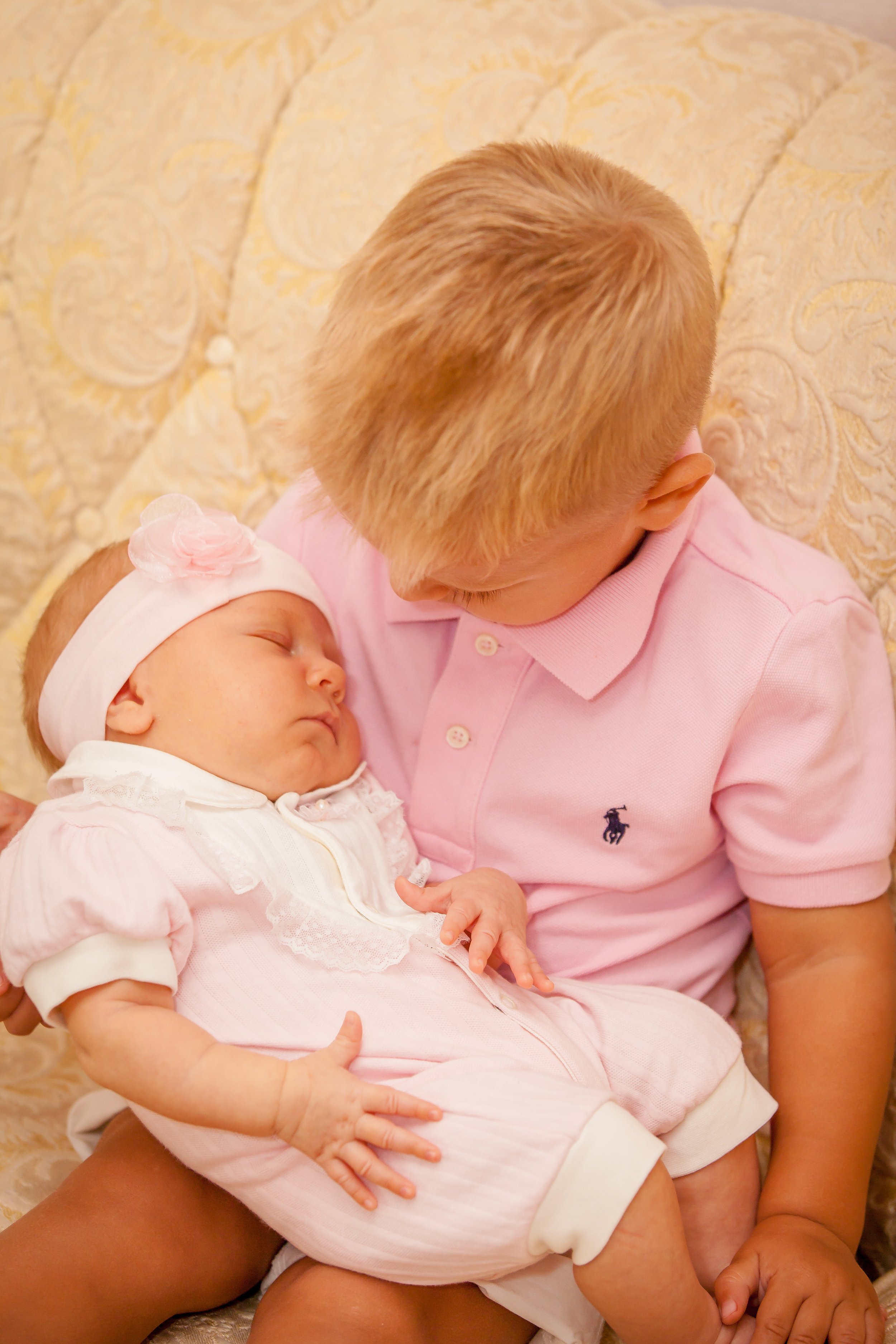 Anna-and-Roman-Family-Photography-Vik-Chohan-Photography-Photobooth053.jpg