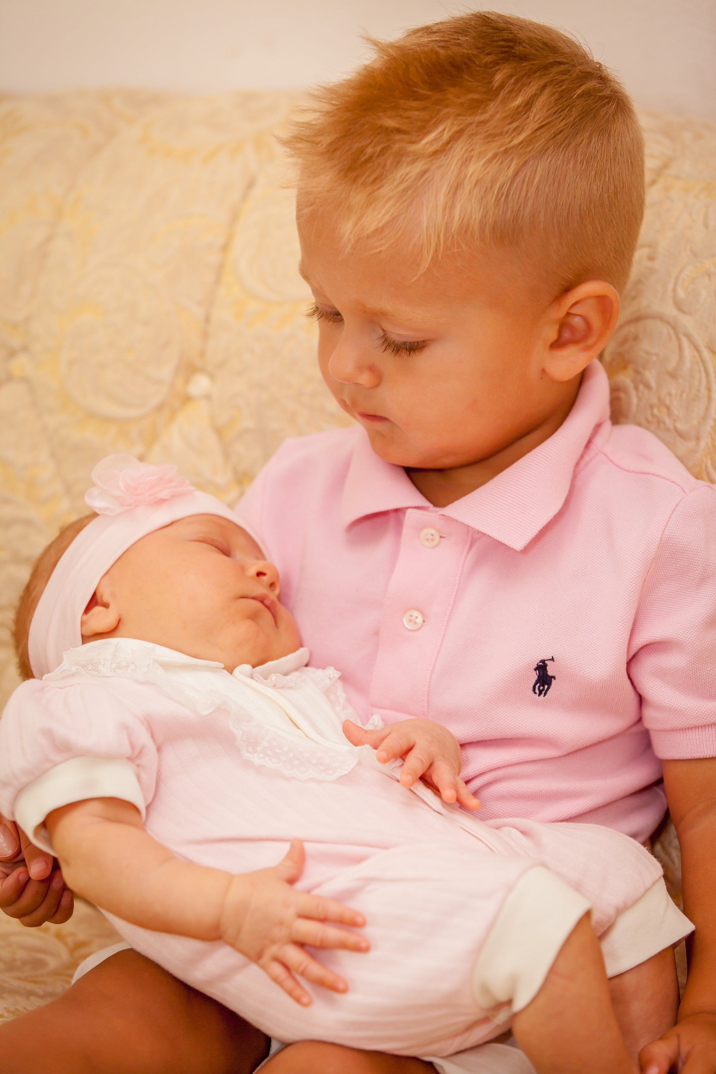 Anna-and-Roman-Family-Photography-Vik-Chohan-Photography-Photobooth056.jpg