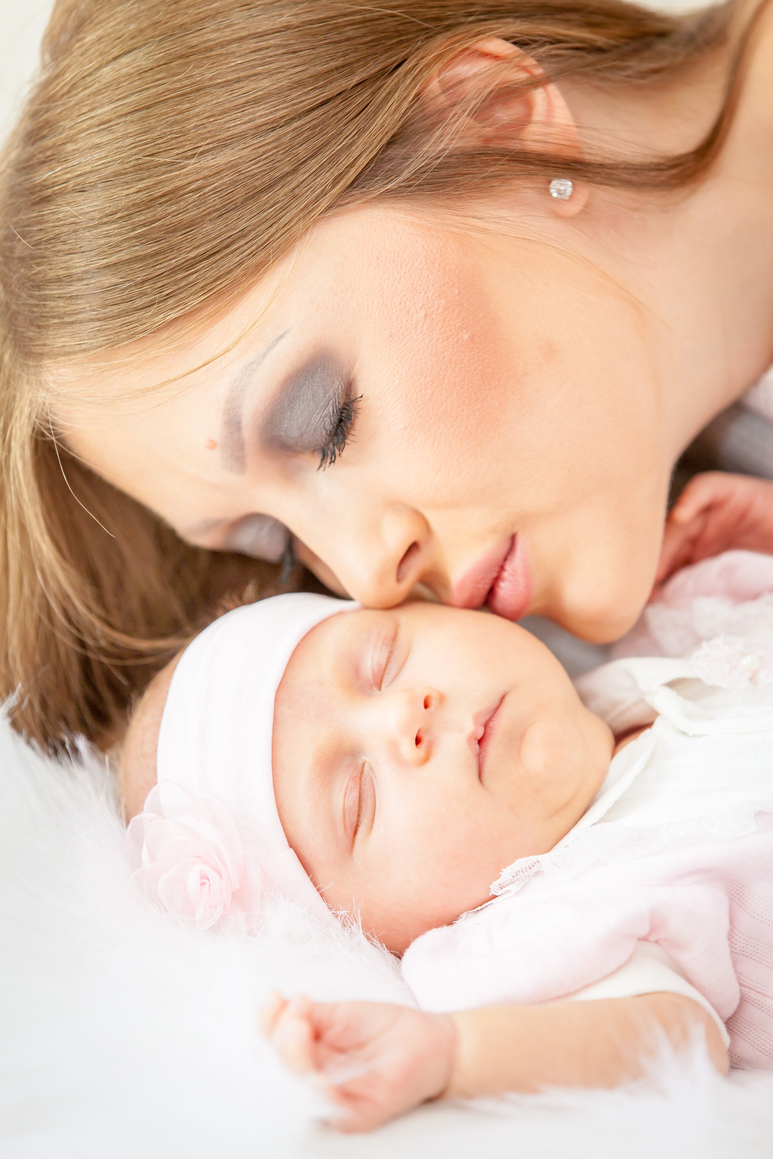 Anna-and-Roman-Family-Photography-Vik-Chohan-Photography-Photobooth073.jpg