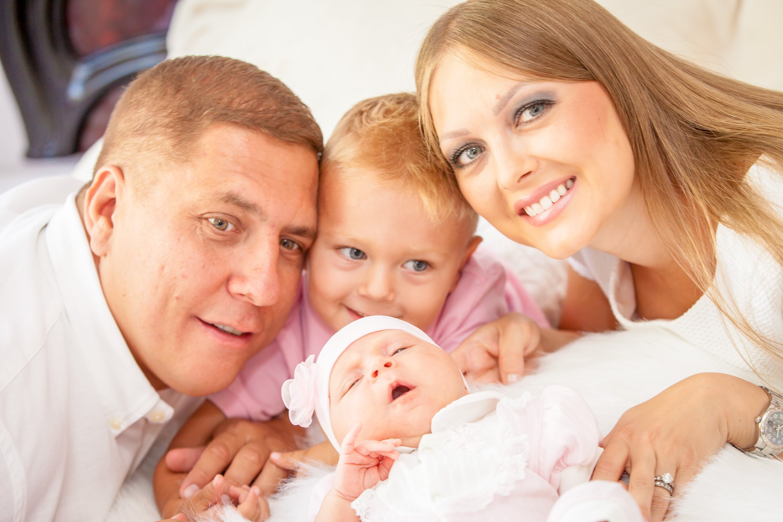 Anna-and-Roman-Family-Photography-Vik-Chohan-Photography-Photobooth084.jpg