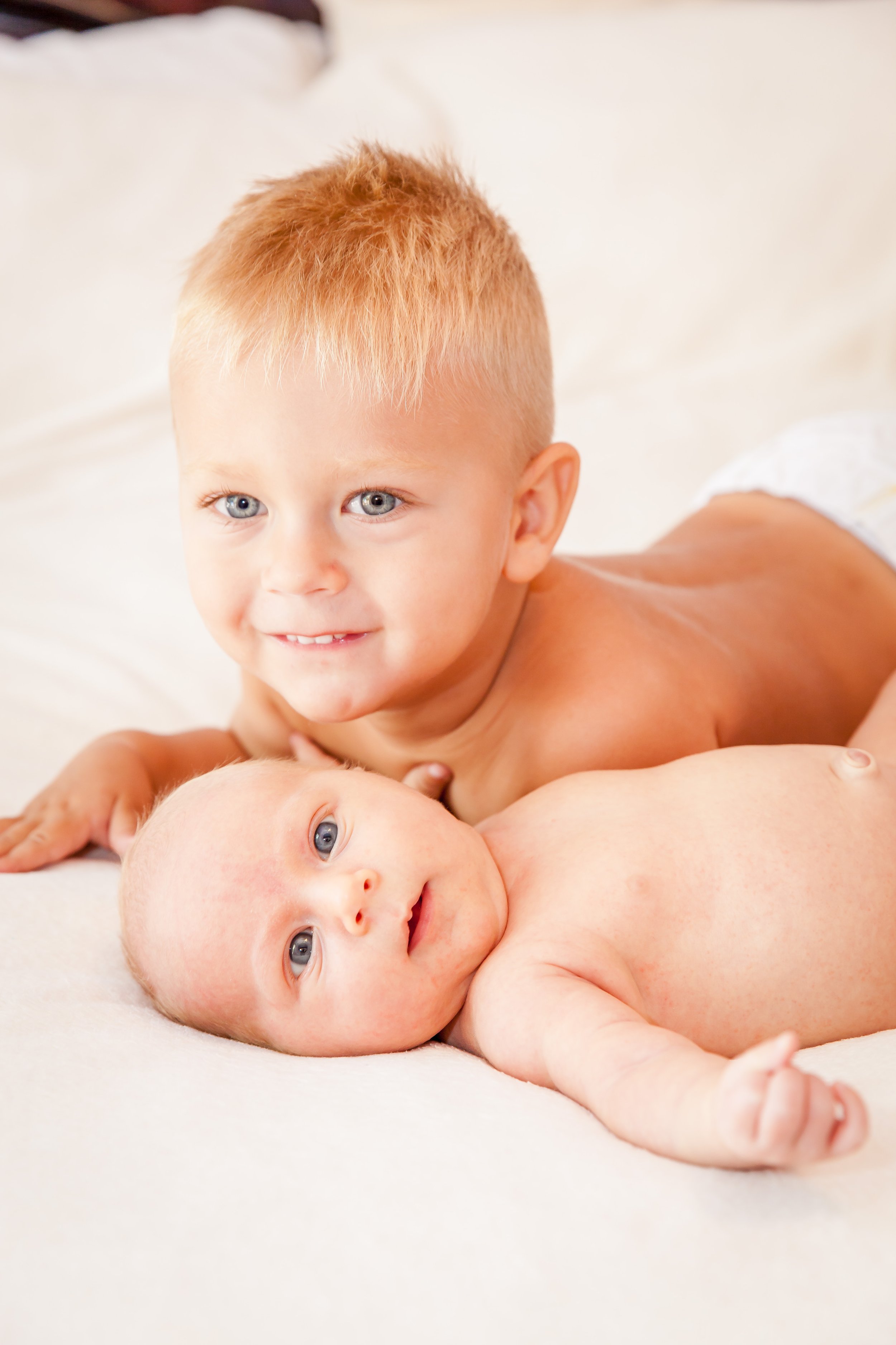 Anna-and-Roman-Family-Photography-Vik-Chohan-Photography-Photobooth123.jpg