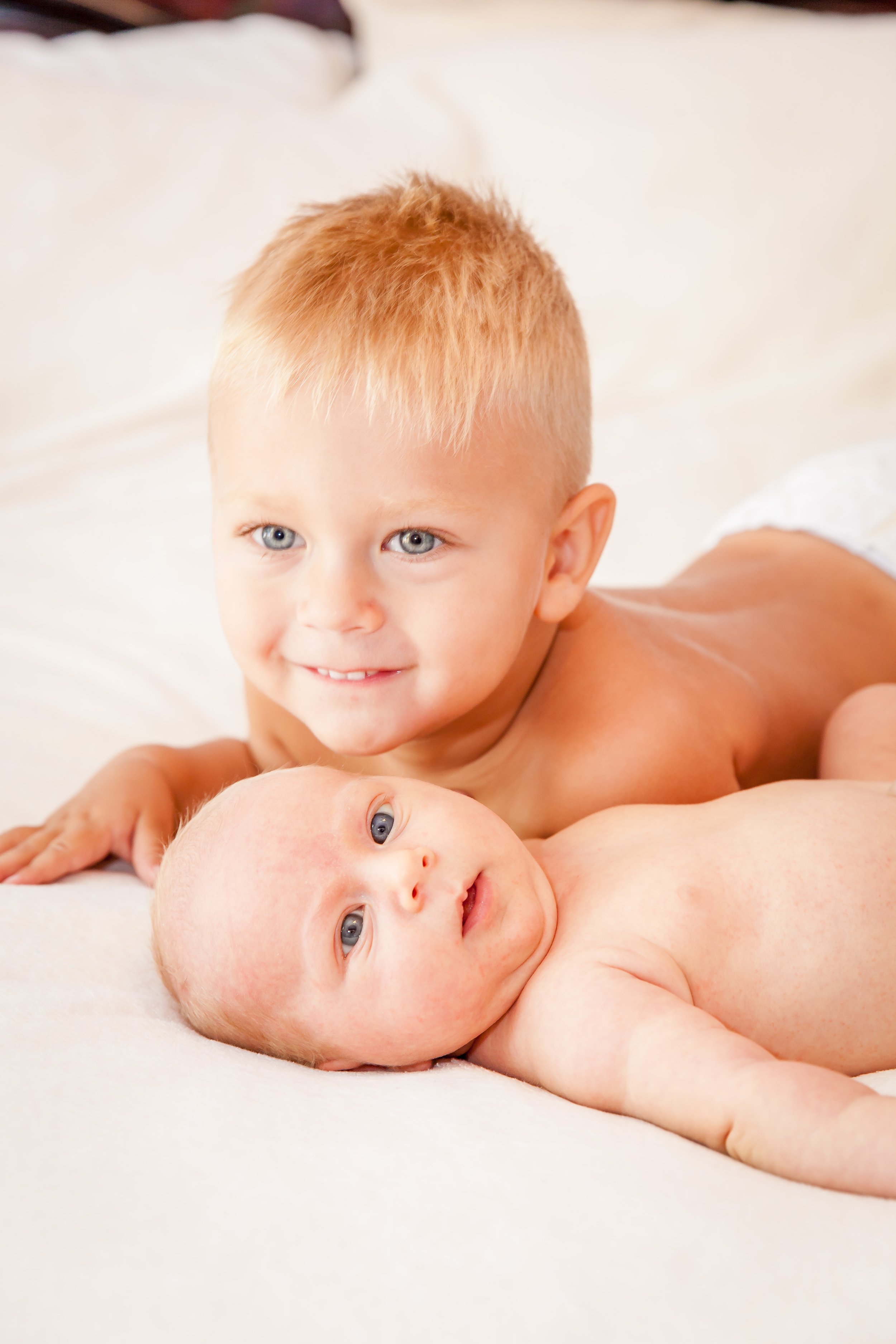 Anna-and-Roman-Family-Photography-Vik-Chohan-Photography-Photobooth124.jpg