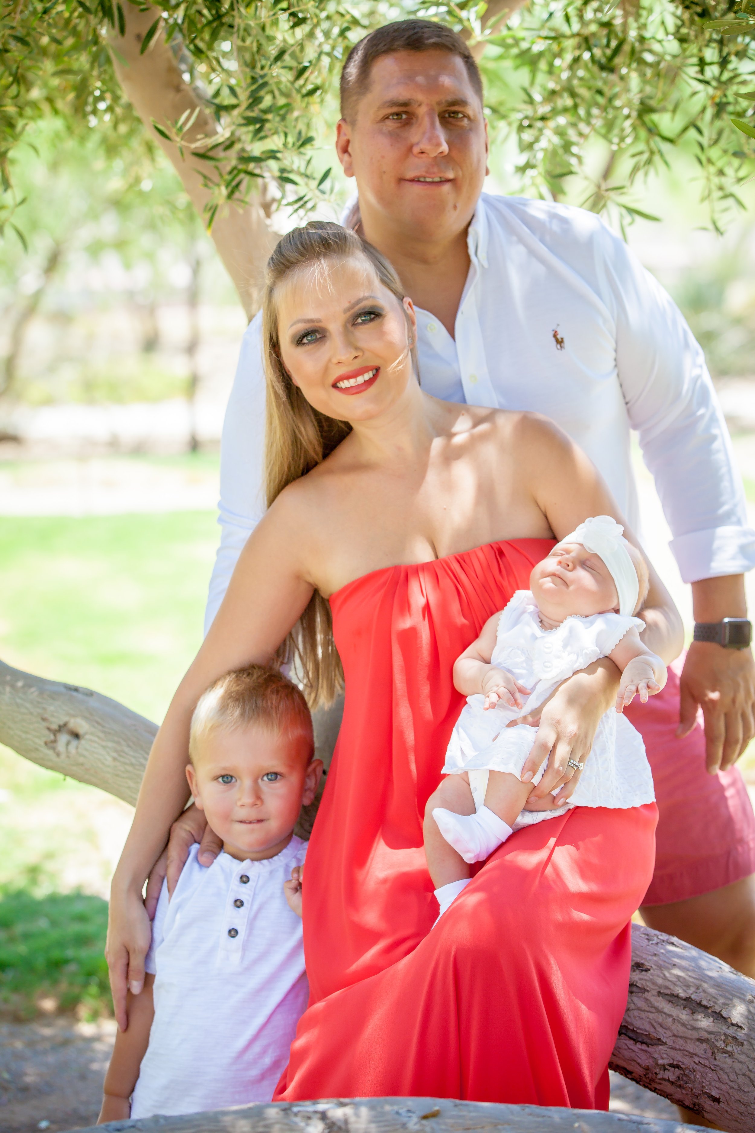 Anna-and-Roman-Family-Photography-Vik-Chohan-Photography-Photobooth143.jpg