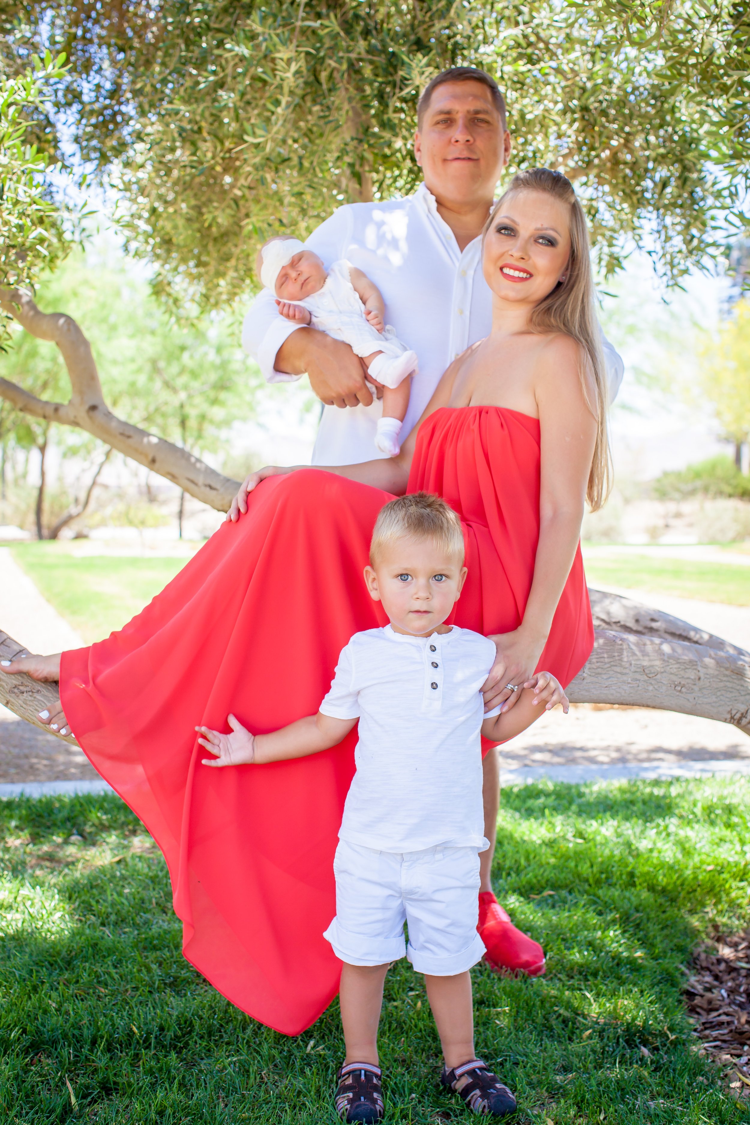 Anna-and-Roman-Family-Photography-Vik-Chohan-Photography-Photobooth153.jpg