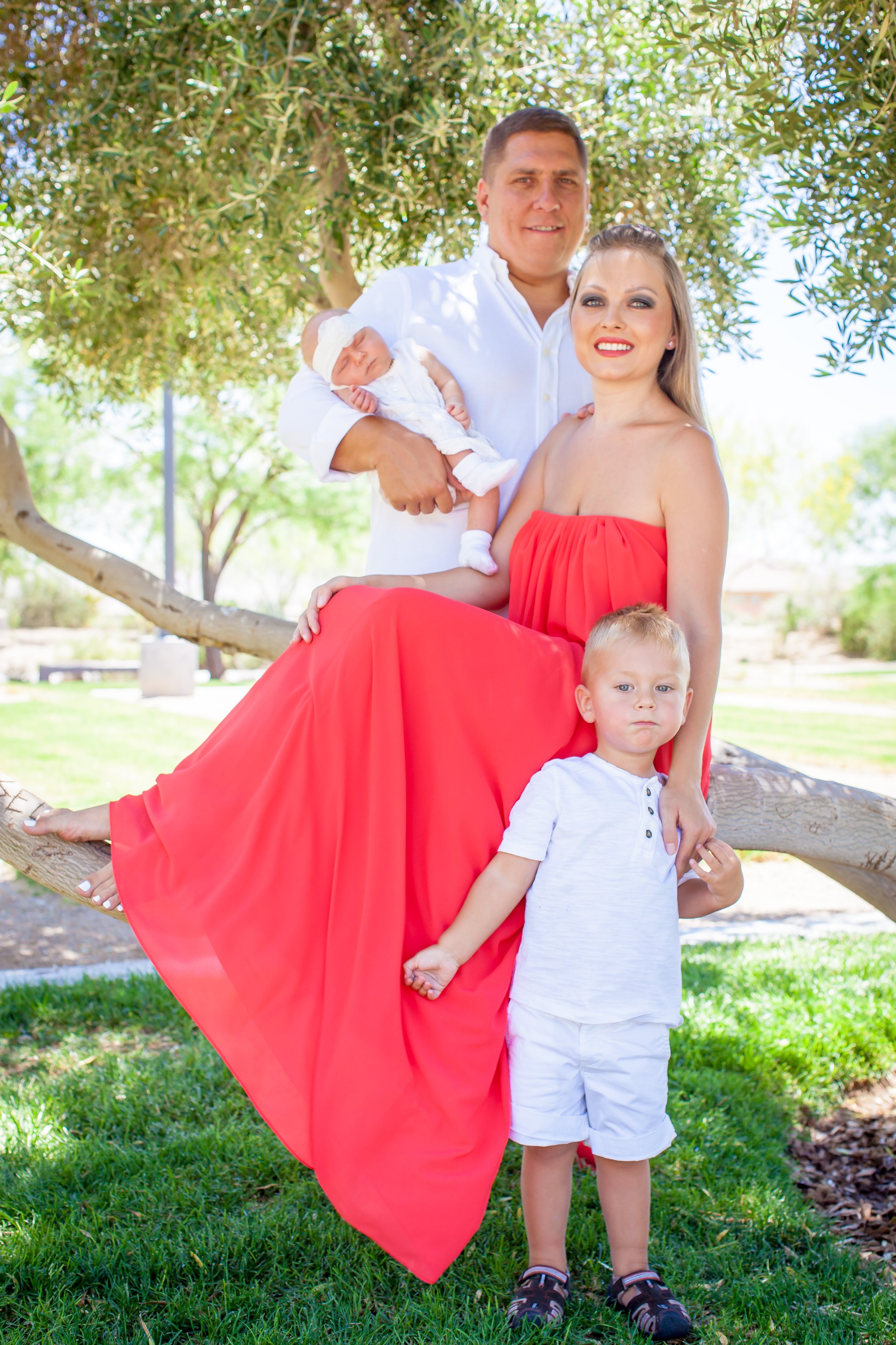 Anna-and-Roman-Family-Photography-Vik-Chohan-Photography-Photobooth154.jpg