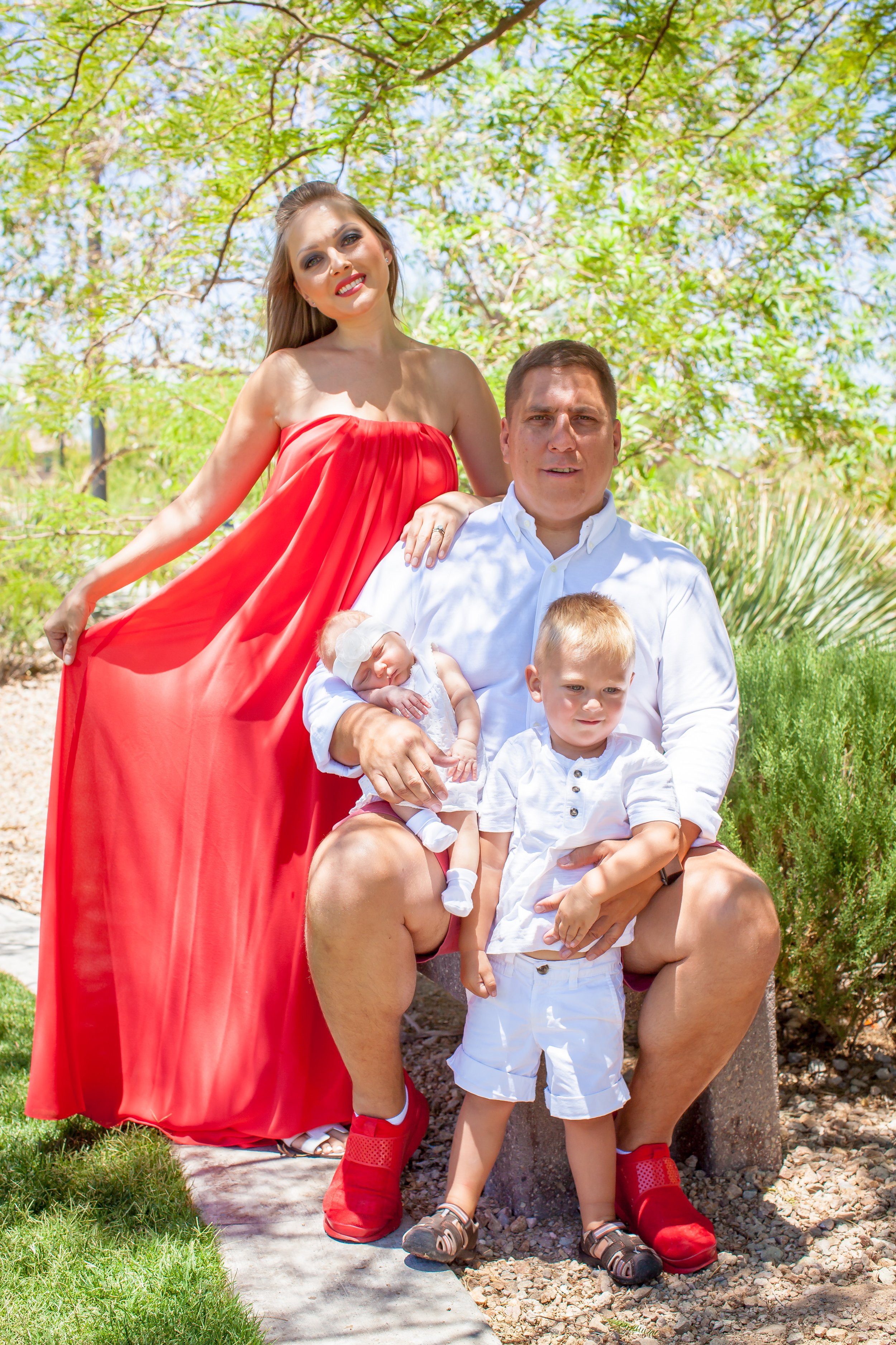 Anna-and-Roman-Family-Photography-Vik-Chohan-Photography-Photobooth155.jpg