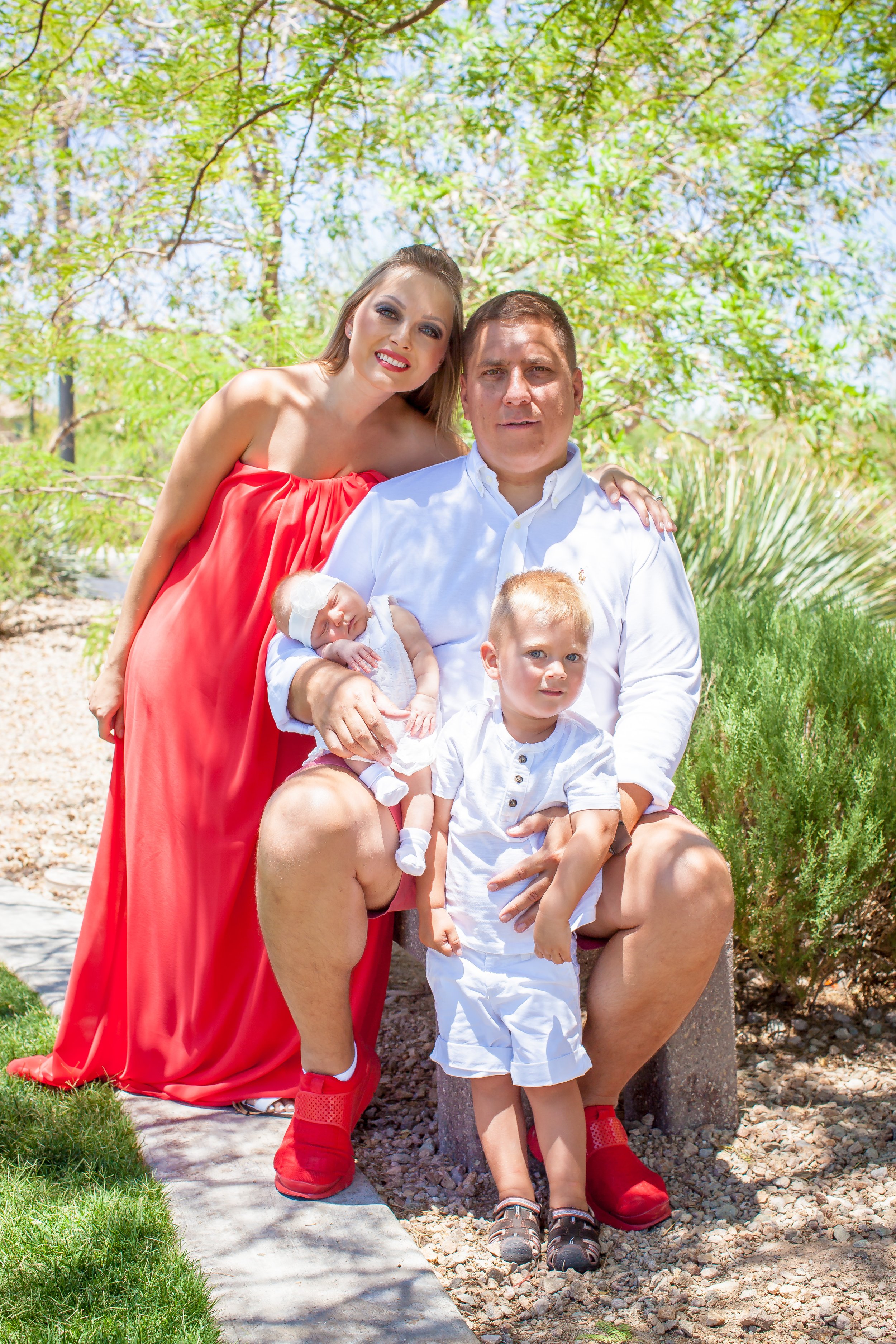 Anna-and-Roman-Family-Photography-Vik-Chohan-Photography-Photobooth158.jpg