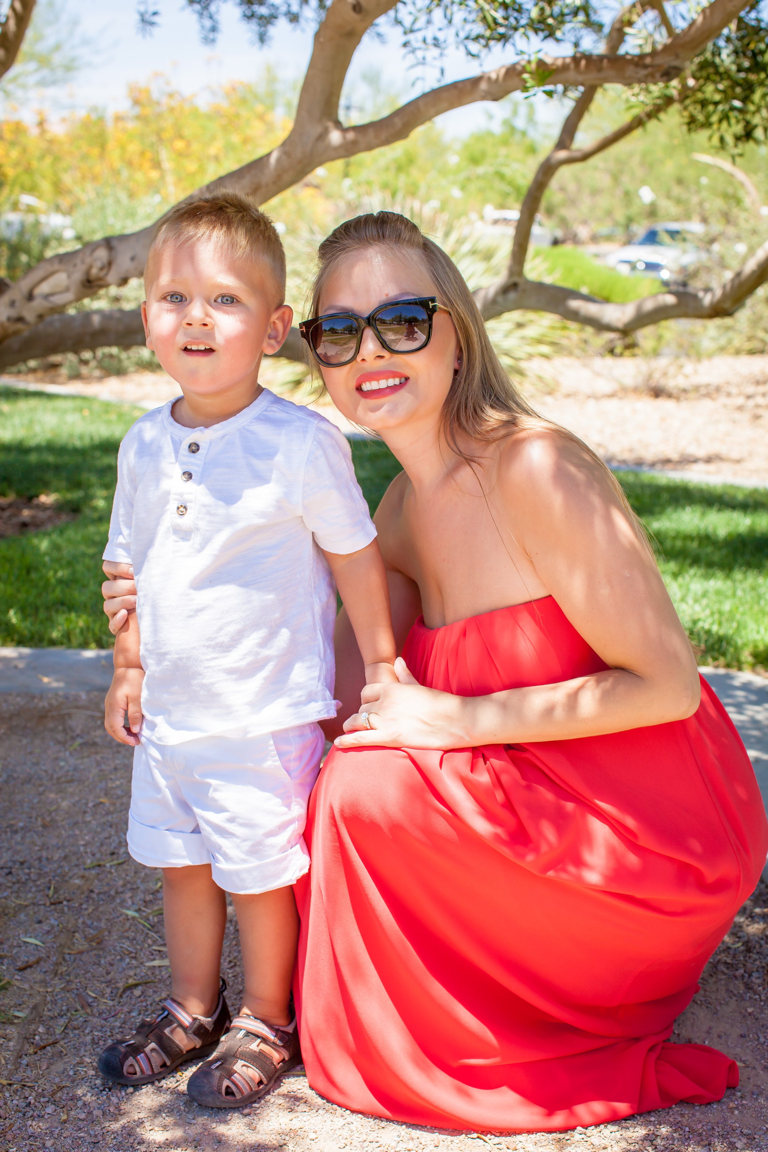 Anna-and-Roman-Family-Photography-Vik-Chohan-Photography-Photobooth174.jpg
