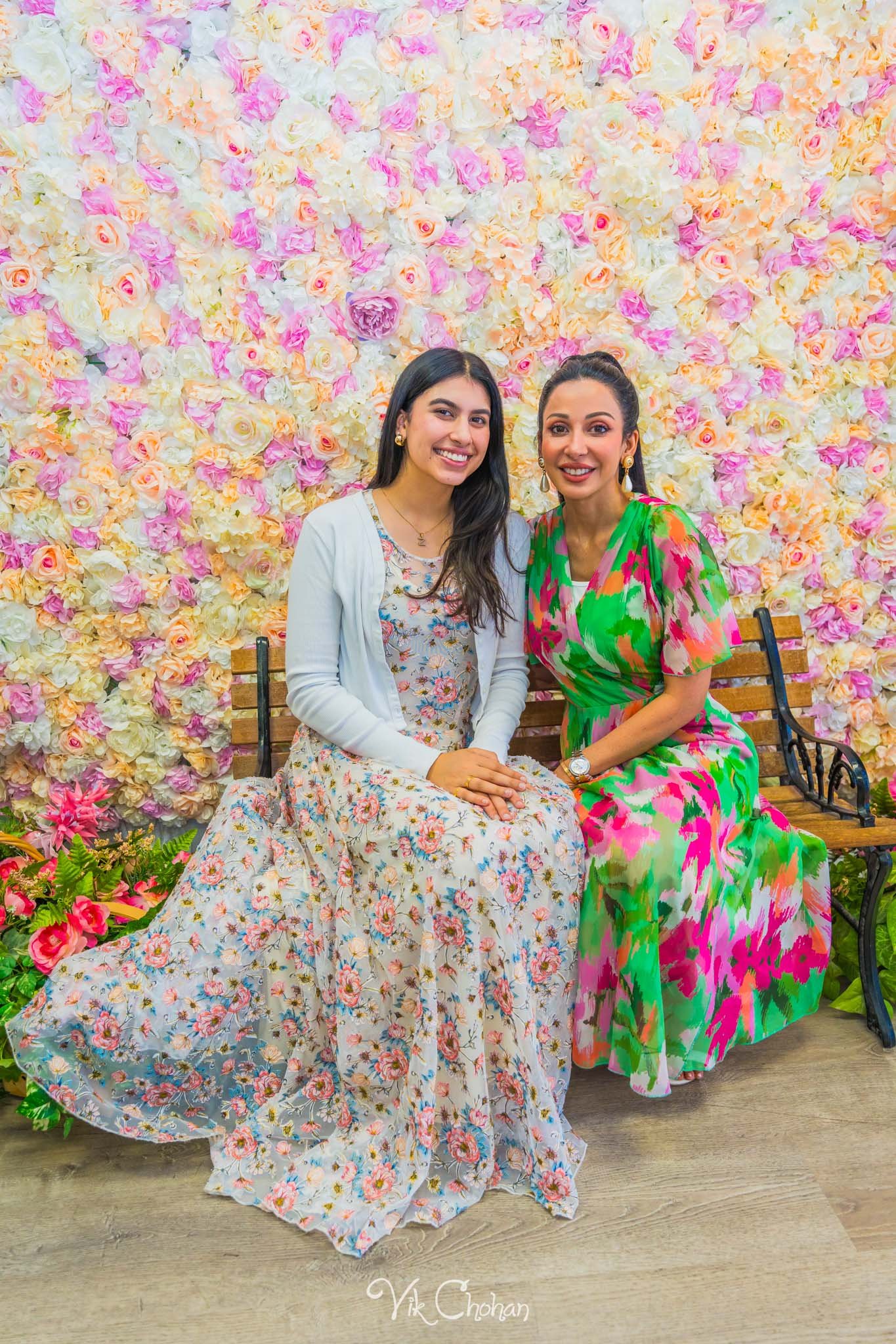 2025-07-06-Medina-Bridal-Shower-Celebration-Photography-Vik-Chohan-Photography-Photo-Booth-Social-Media-VCP-085.jpg
