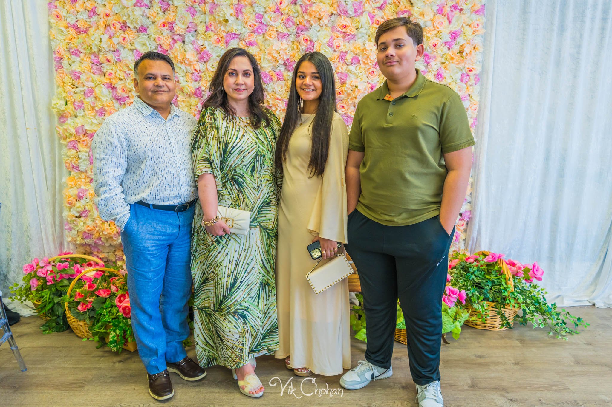 2025-07-06-Medina-Bridal-Shower-Celebration-Photography-Vik-Chohan-Photography-Photo-Booth-Social-Media-VCP-382.jpg