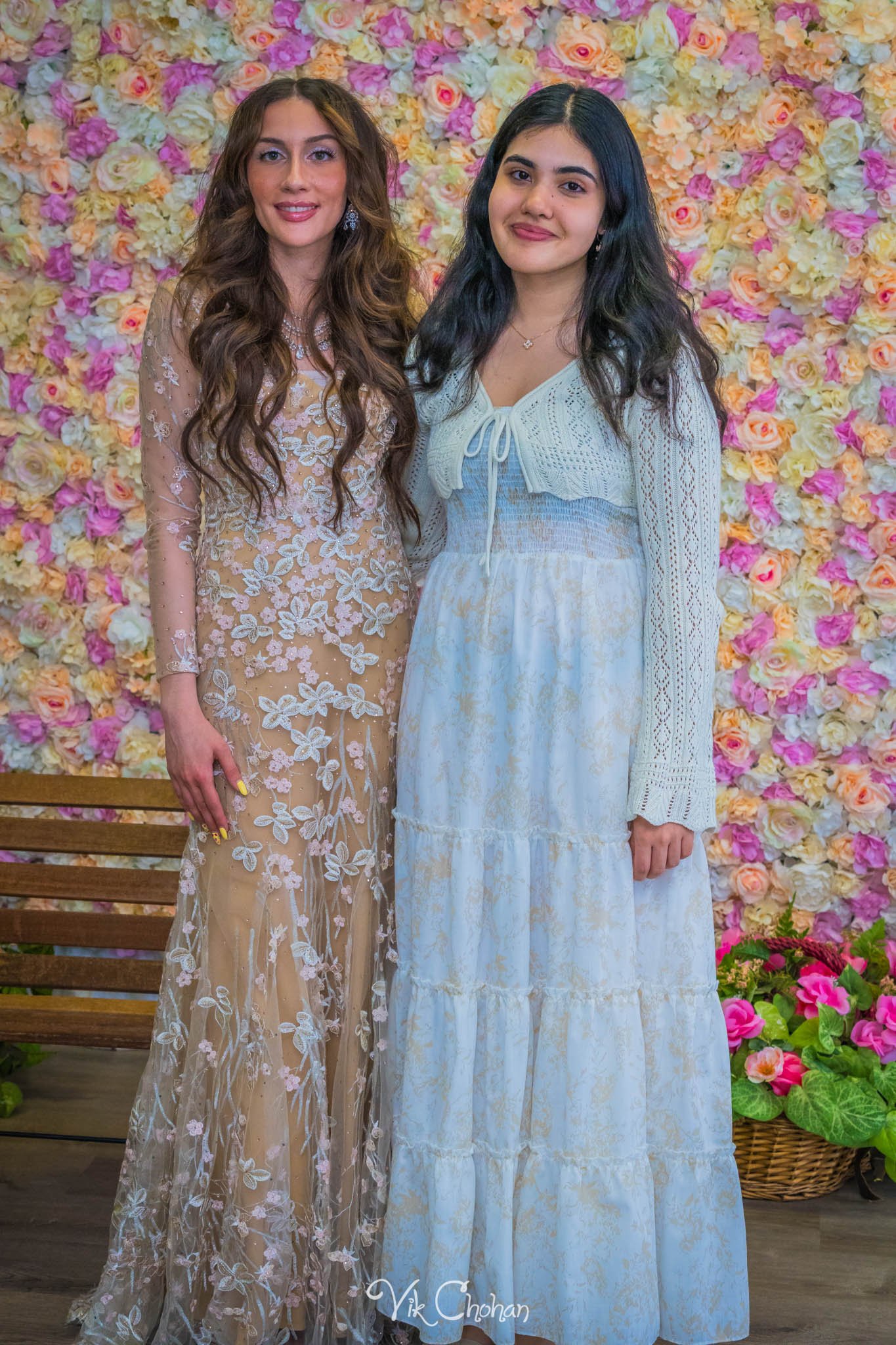 2025-07-06-Medina-Bridal-Shower-Celebration-Photography-Vik-Chohan-Photography-Photo-Booth-Social-Media-VCP-416.jpg