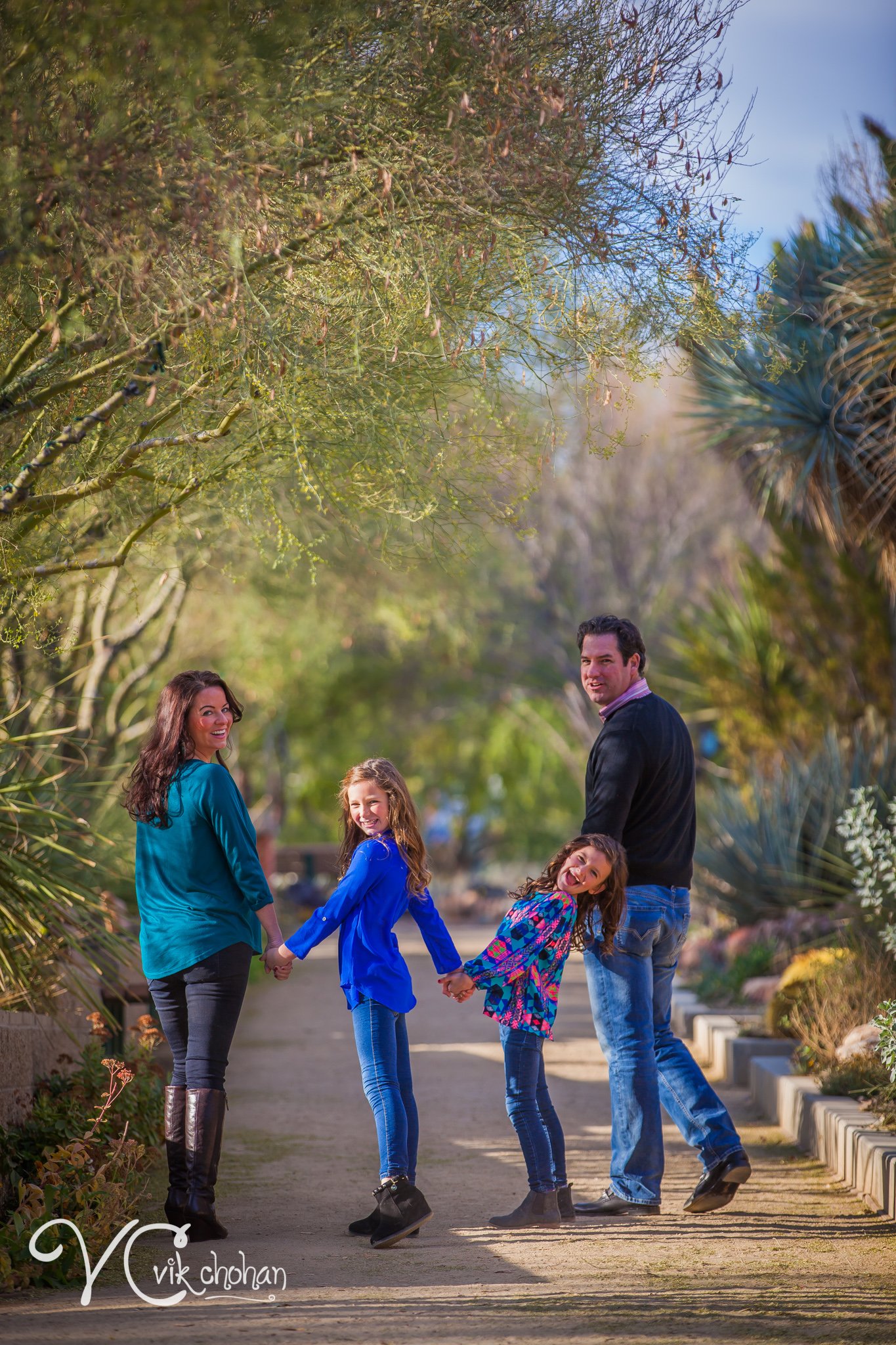 Fuhrmann_Family_Photography-Vik-Chohan-051.jpg
