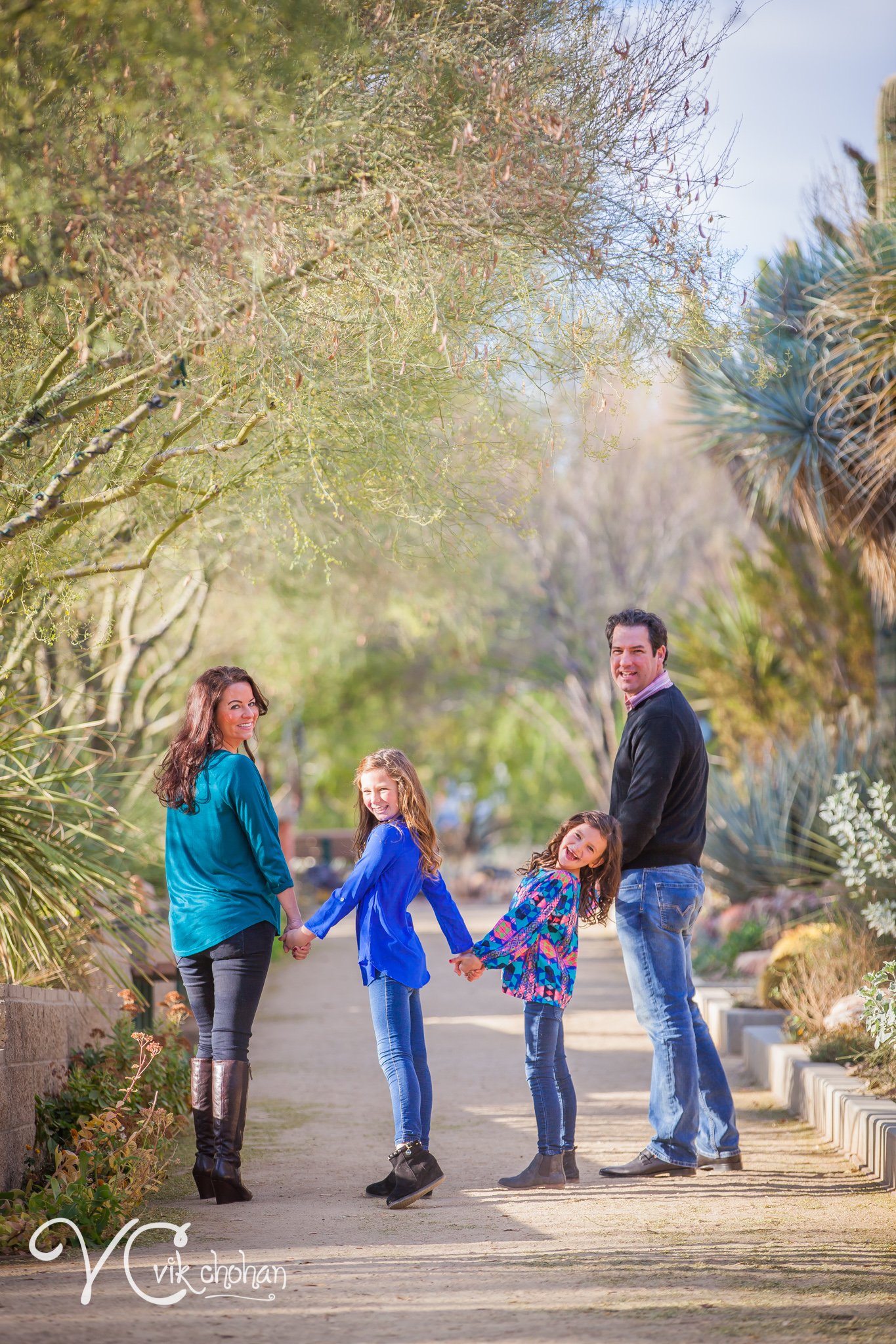 Fuhrmann_Family_Photography-Vik-Chohan-053.jpg