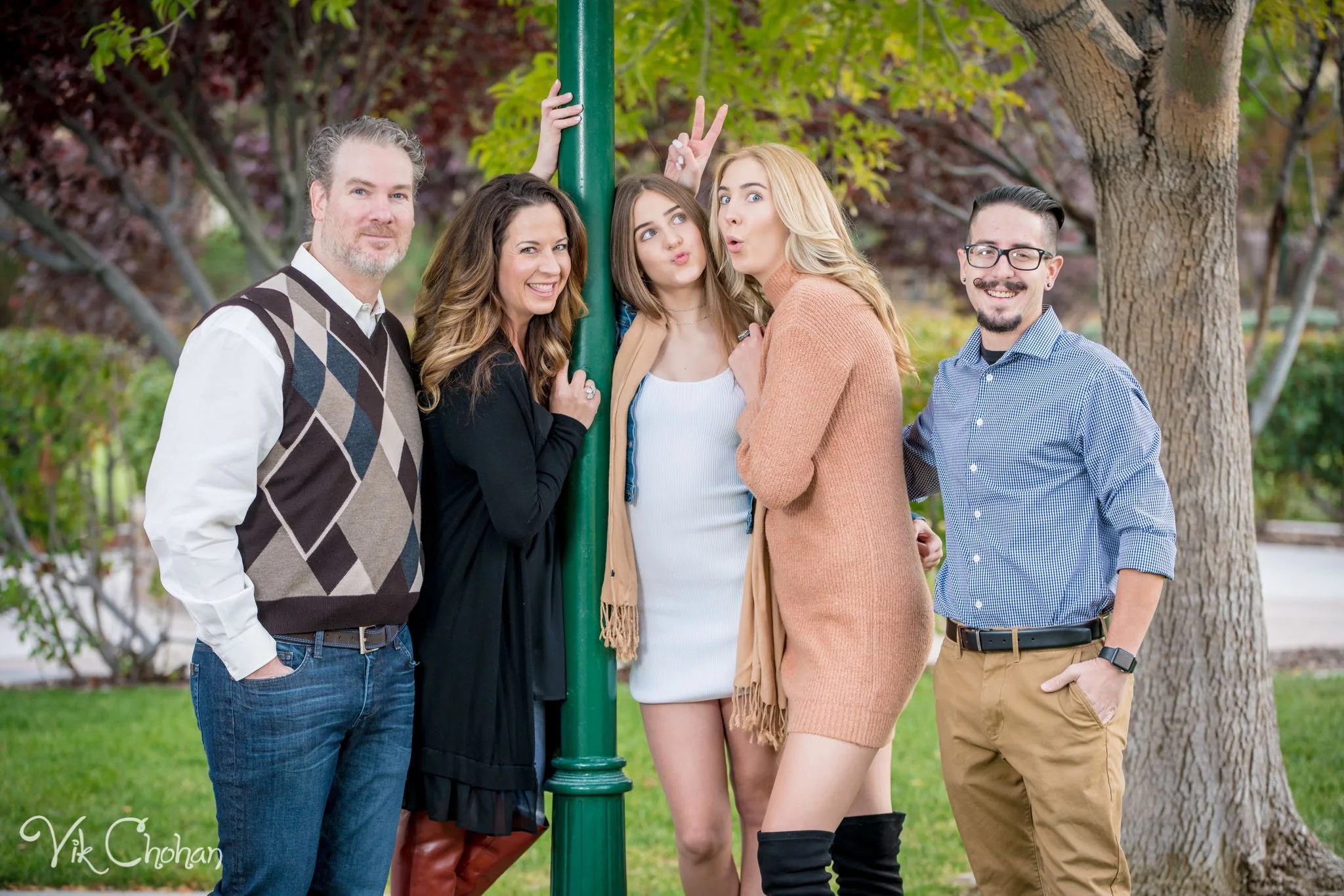 Sullivan-Family-Photography-Vik-Chohan-Photograph-Photo-Booth-092.jpg