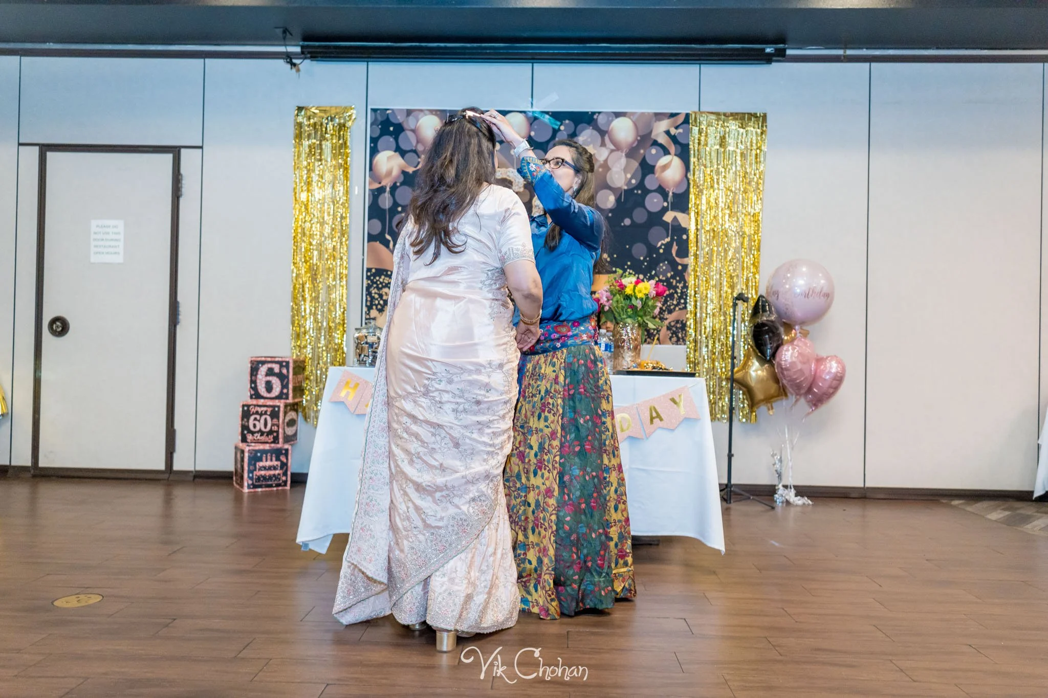 2025-07-19-60th-Birthday-Celebration-For-Smita-with-Friends-Vik-Chohan-Photography-Photo-Booth-Social-Media-VCP-054.jpg