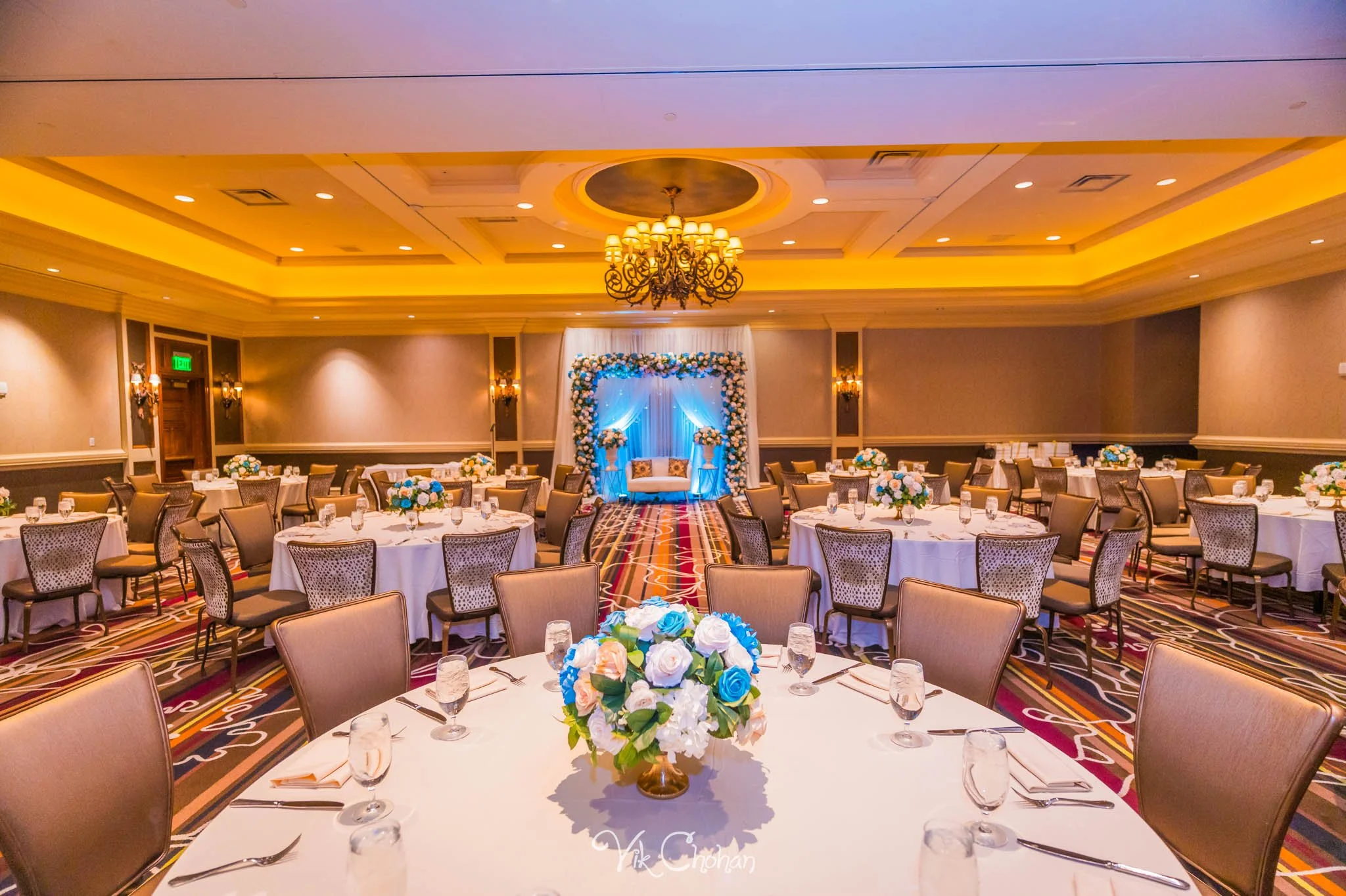 2025-08-01-Erum-and-Ozman-Wedding-Celebration-Dinner-Vik-Chohan-Photography-Social-Media-VCP-003.jpg