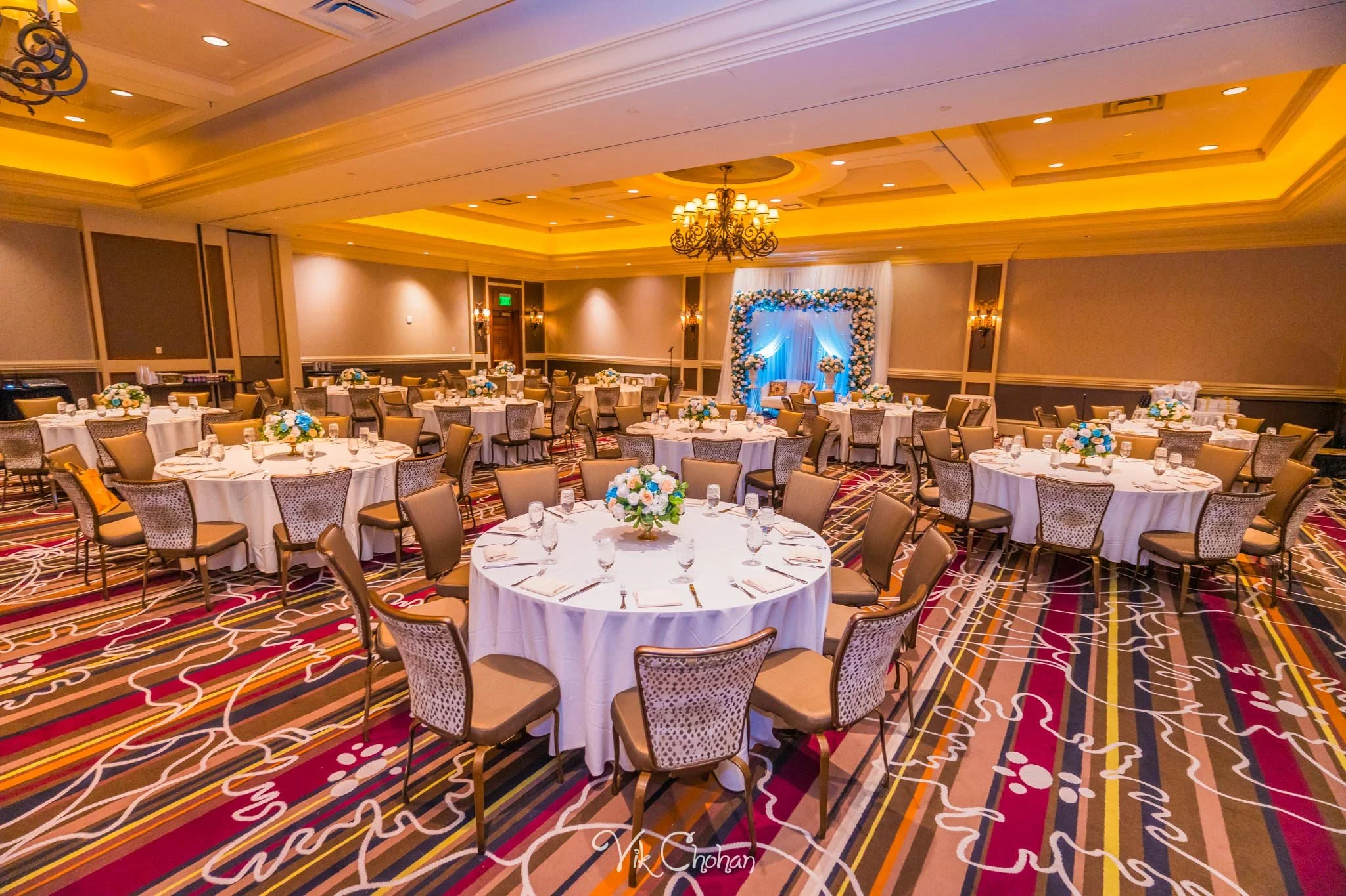 2025-08-01-Erum-and-Ozman-Wedding-Celebration-Dinner-Vik-Chohan-Photography-Social-Media-VCP-005.jpg