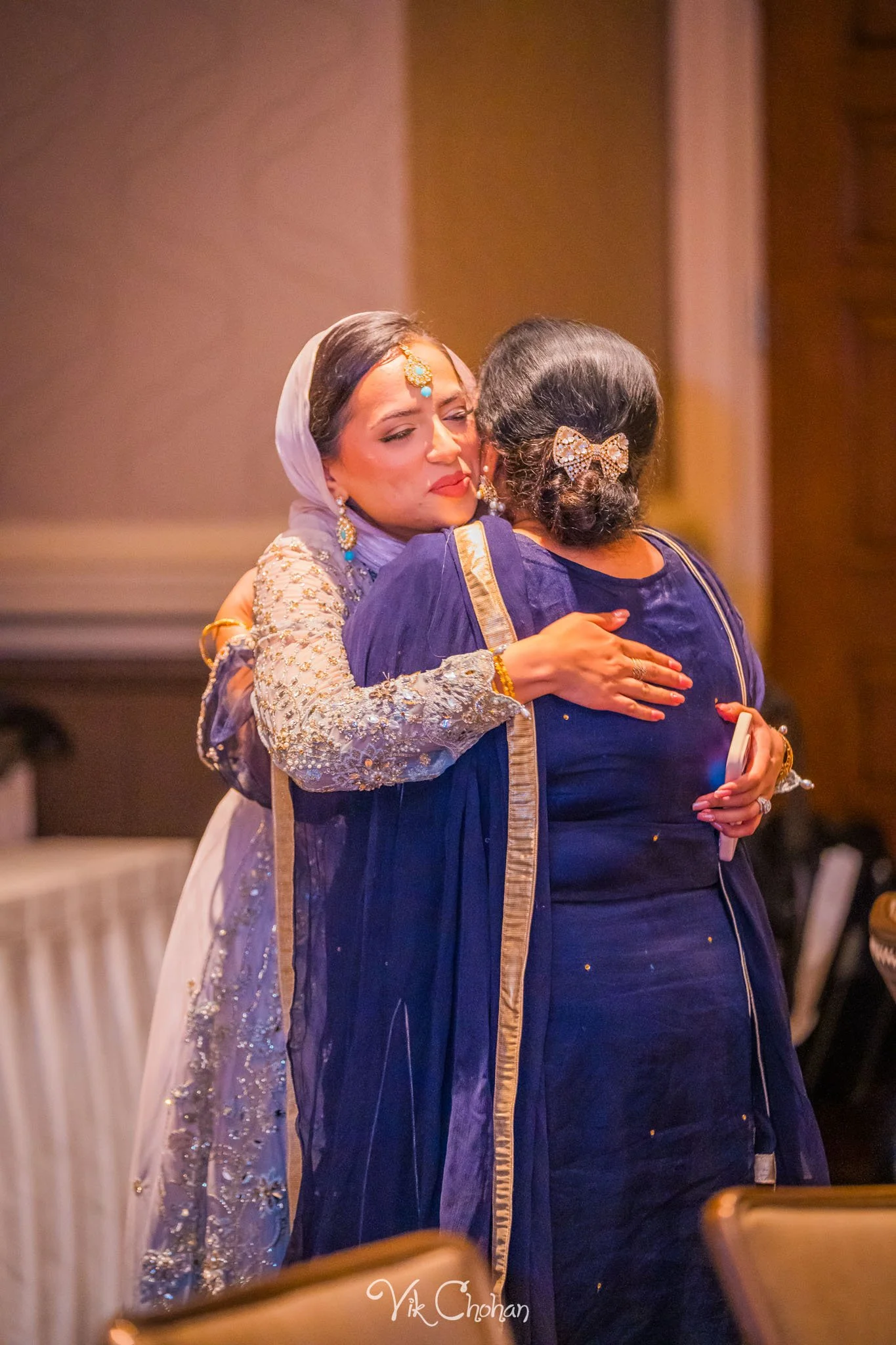 2025-08-01-Erum-and-Ozman-Wedding-Celebration-Dinner-Vik-Chohan-Photography-Social-Media-VCP-074.jpg