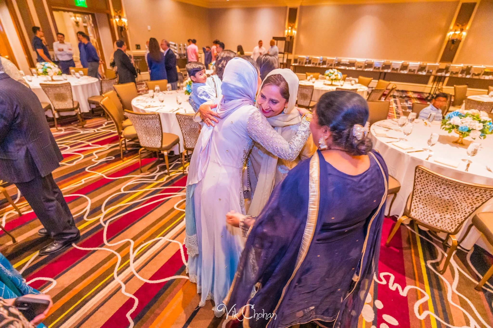 2025-08-01-Erum-and-Ozman-Wedding-Celebration-Dinner-Vik-Chohan-Photography-Social-Media-VCP-080.jpg