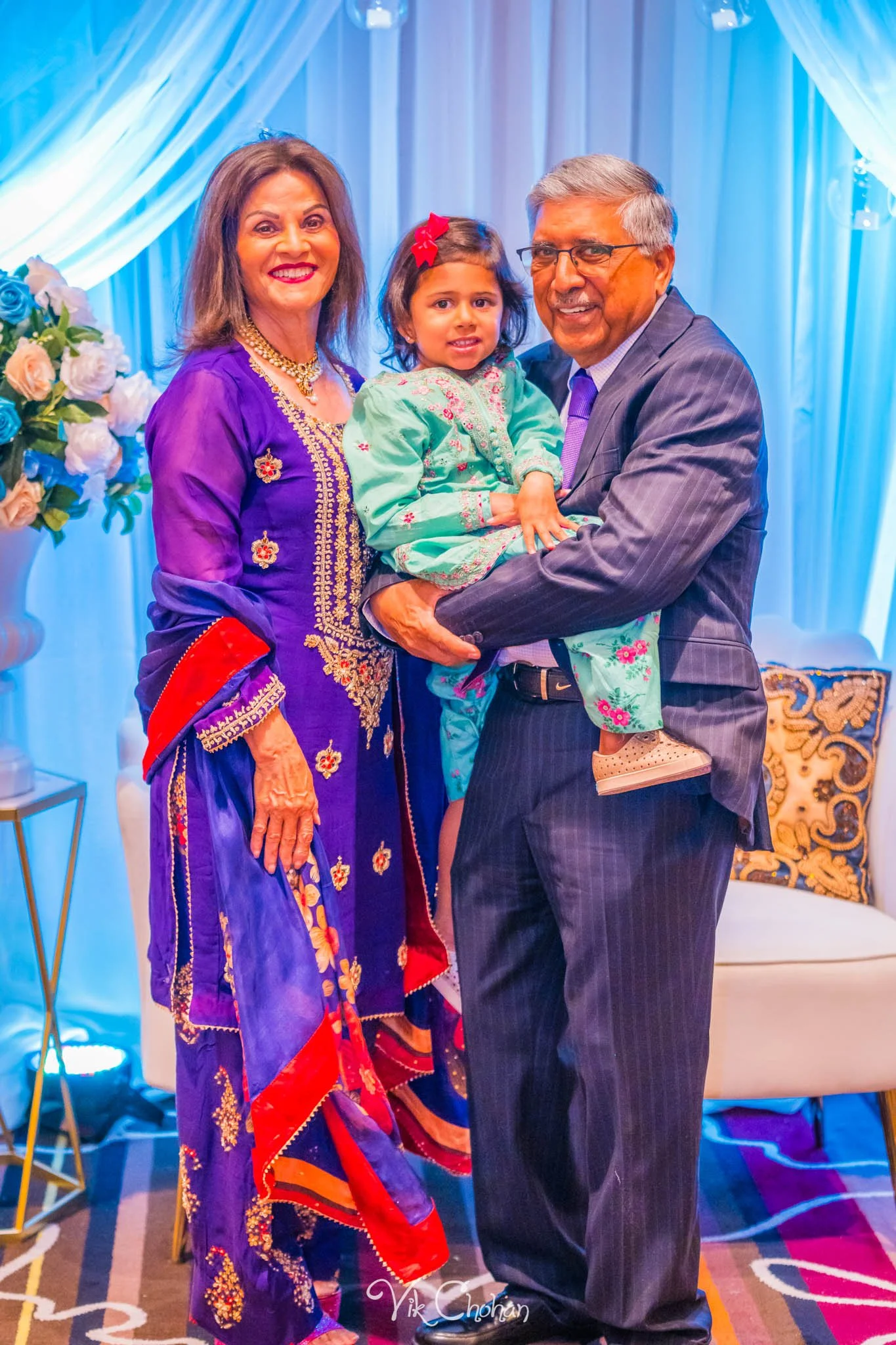 2025-08-01-Erum-and-Ozman-Wedding-Celebration-Dinner-Vik-Chohan-Photography-Social-Media-VCP-084.jpg