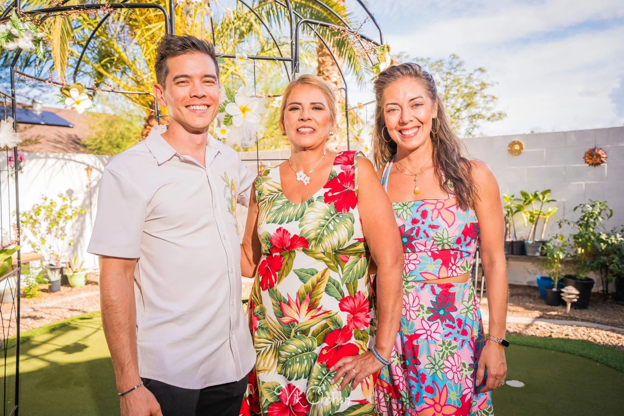 2025-09-27-Madalena-and-David-Family-Celebration-Photography-Vik-Chohan-Photography-Photo-Booth-Social-Media-VCP-117.jpg