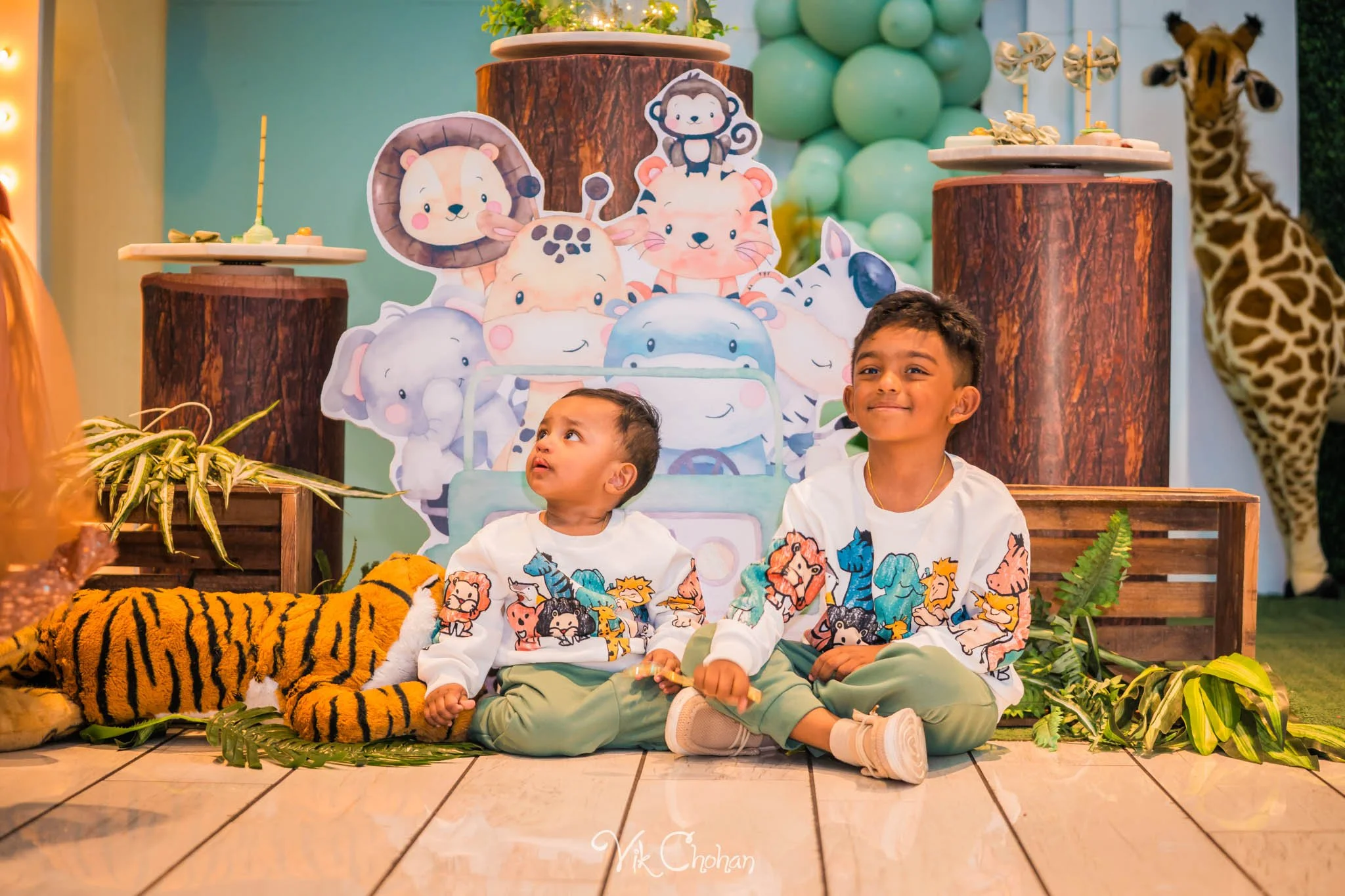 2025-10-16-Aariz-1st-Birthday-Celebration-Vik-Chohan-Photography-Photo-Booth-Social-Media-VCP-410.jpg
