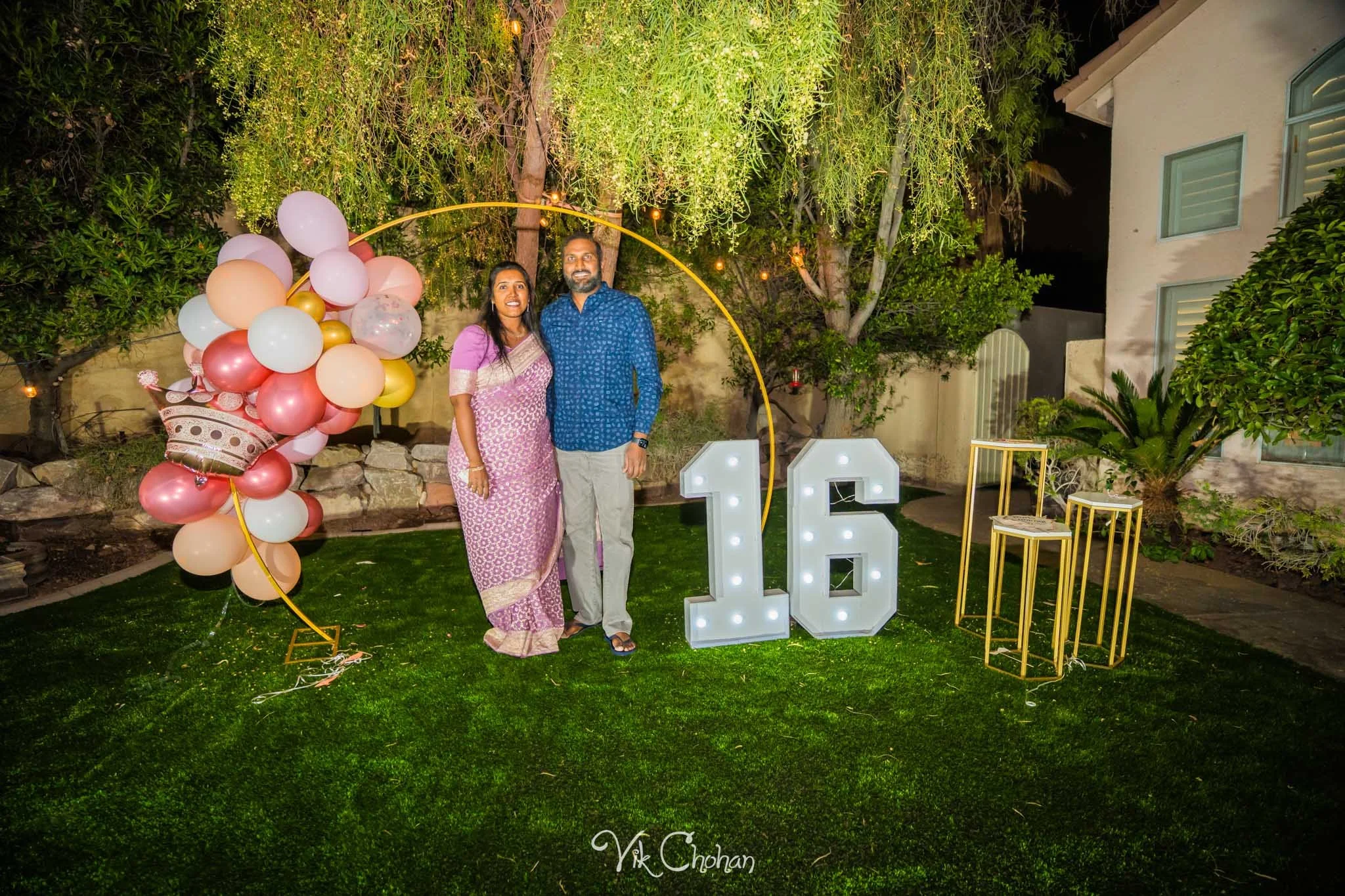 2025-10-25-Ishita-16th-Birthday-Celebration-Photography-Vik-Chohan-Photography-Photo-Booth-Social-Media-VCP-005.jpg