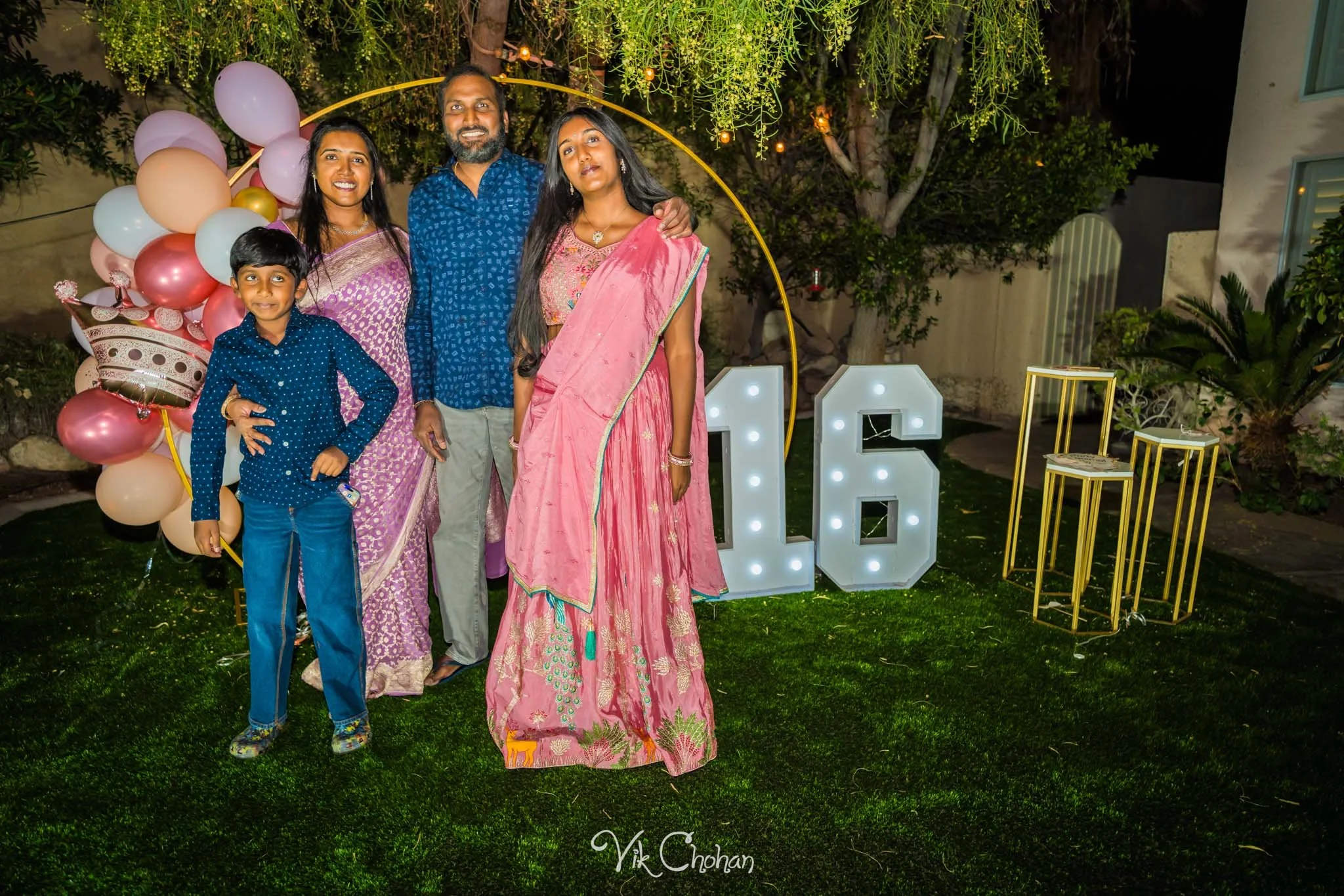 2025-10-25-Ishita-16th-Birthday-Celebration-Photography-Vik-Chohan-Photography-Photo-Booth-Social-Media-VCP-007.jpg
