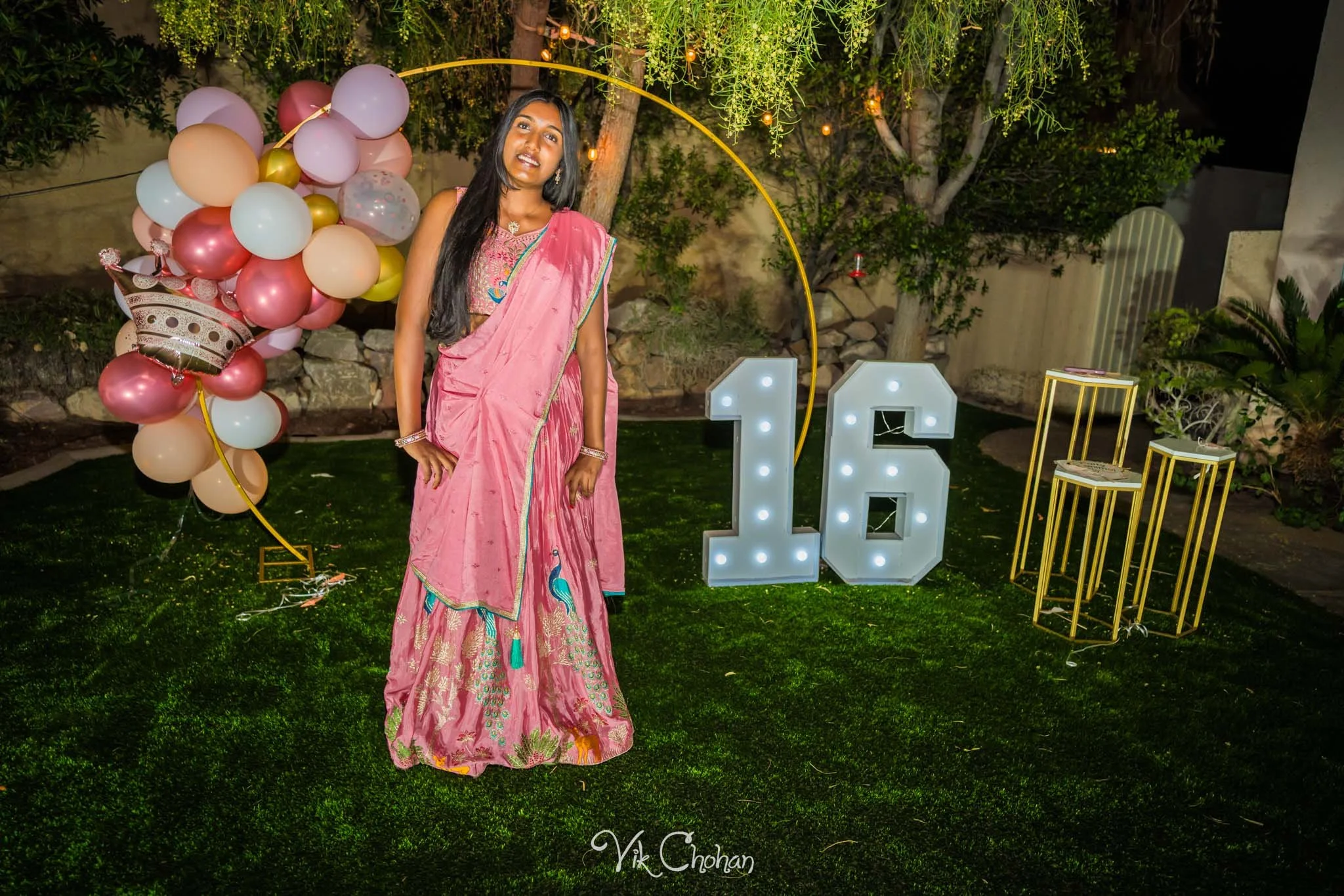 2025-10-25-Ishita-16th-Birthday-Celebration-Photography-Vik-Chohan-Photography-Photo-Booth-Social-Media-VCP-023.jpg