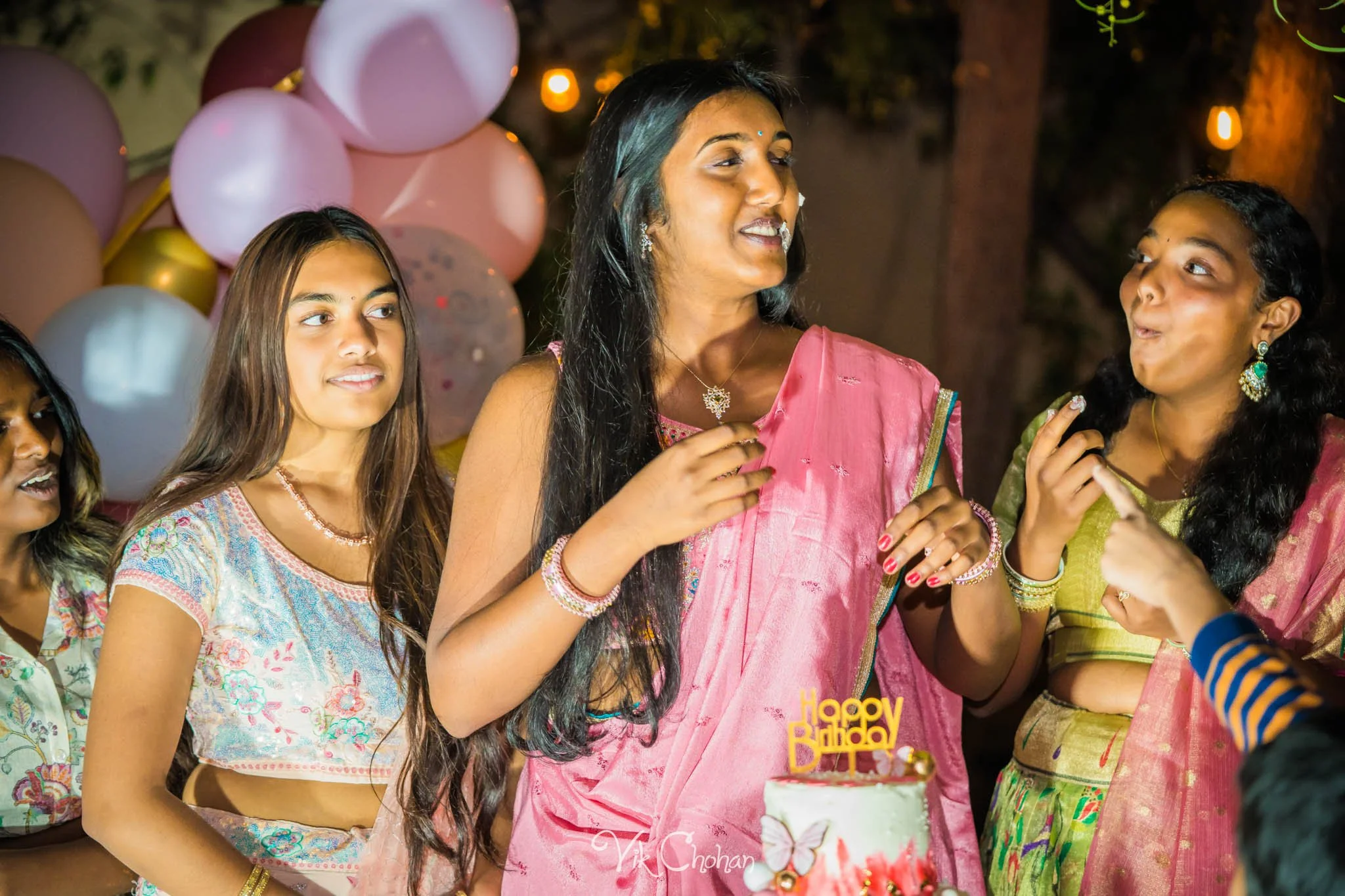 2025-10-25-Ishita-16th-Birthday-Celebration-Photography-Vik-Chohan-Photography-Photo-Booth-Social-Media-VCP-204.jpg