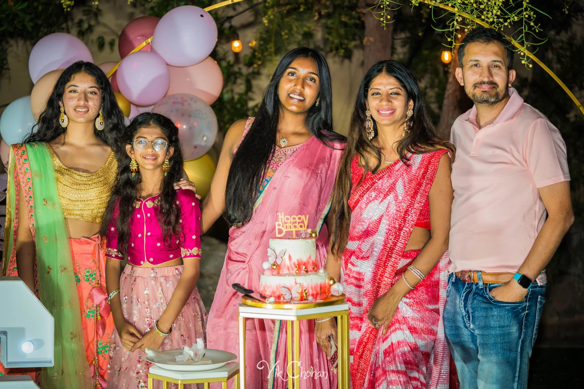 2025-10-25-Ishita-16th-Birthday-Celebration-Photography-Vik-Chohan-Photography-Photo-Booth-Social-Media-VCP-225.jpg
