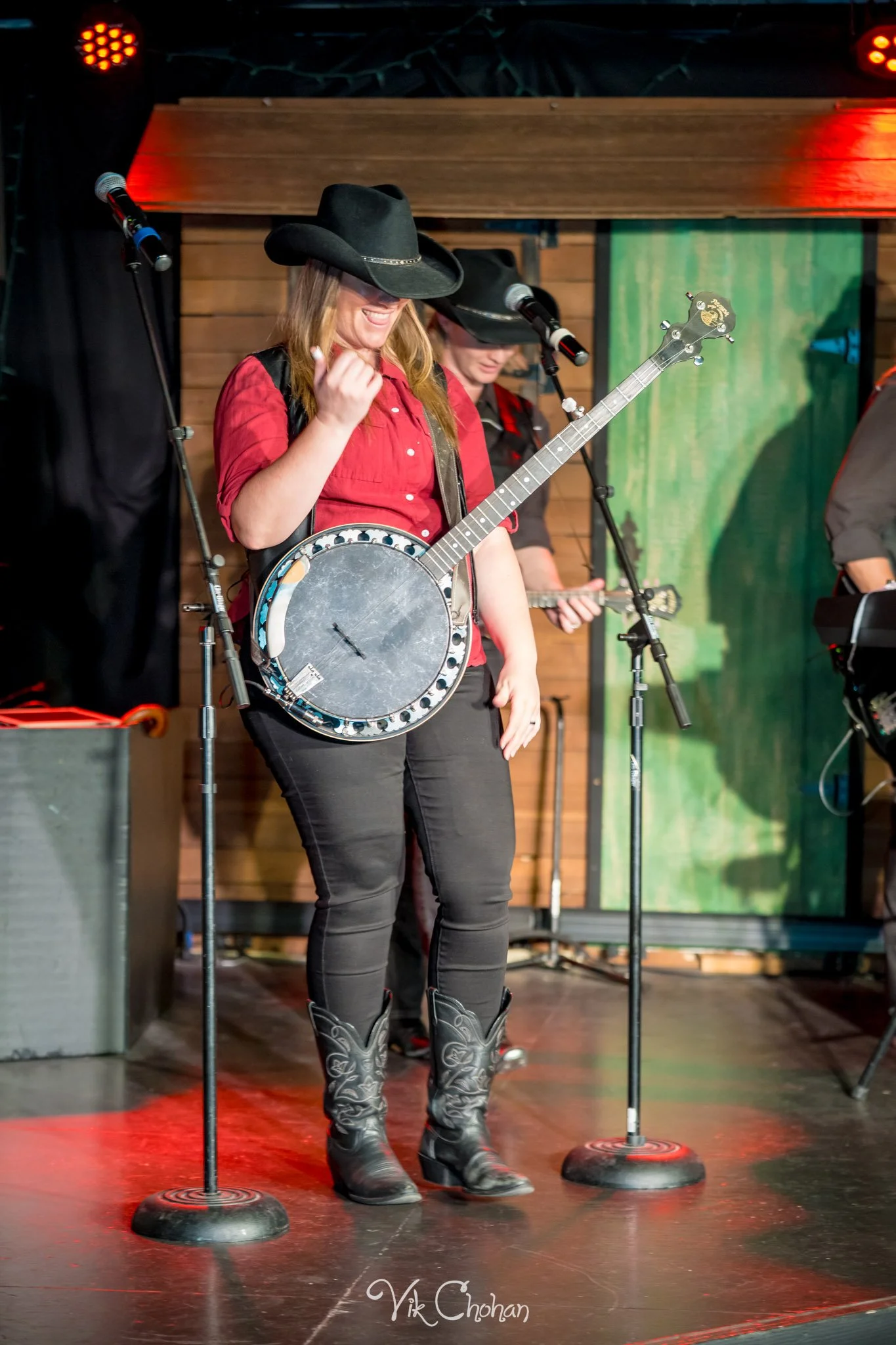 2025-11-13-SKAL-November-Meeting-at-Firelight-Barn-nov-13th-2025-vik-chohan-photography-Social-Media-VCP-070.jpg
