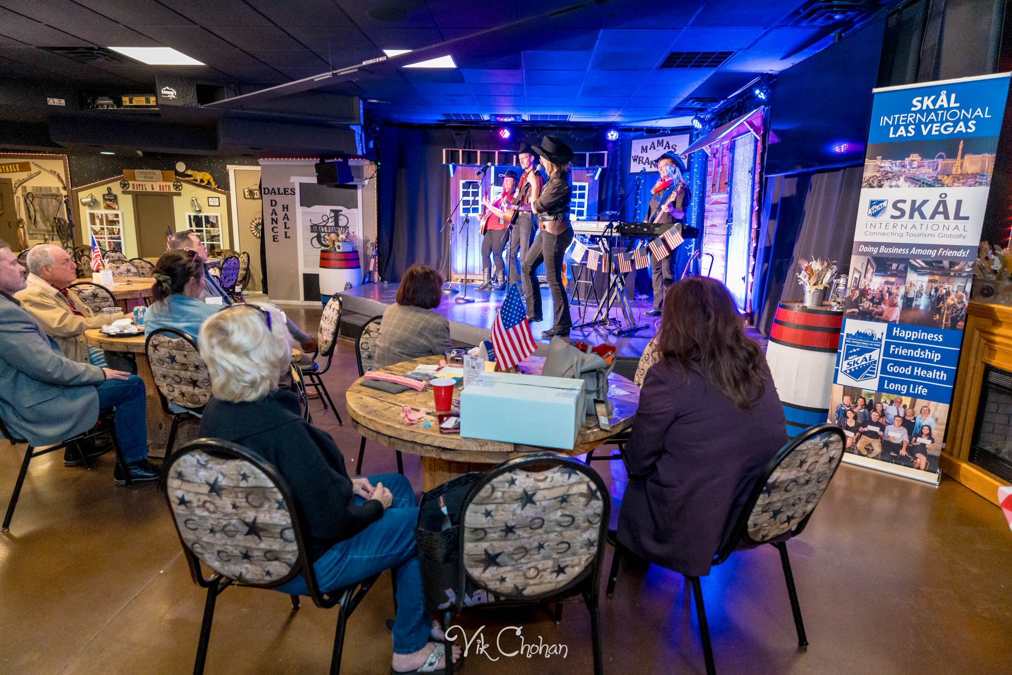 2025-11-13-SKAL-November-Meeting-at-Firelight-Barn-nov-13th-2025-vik-chohan-photography-Social-Media-VCP-098.jpg