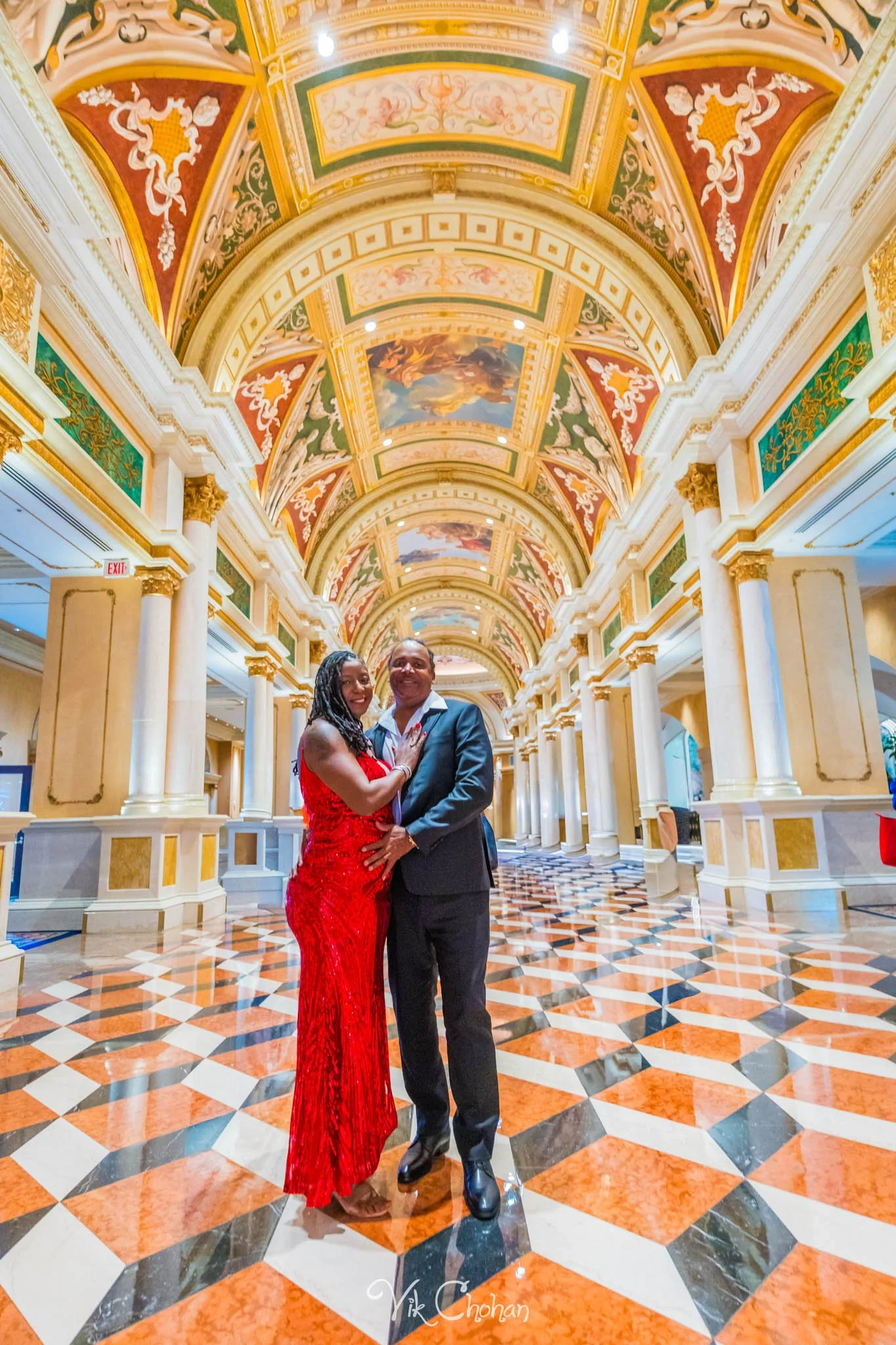 2025-11-09-Dwana-and-Edward-2-Year-Anniverary-in-Las-Vegas-Photography-Vik-Chohan-Photography-Photo-Booth-Social-Media-VCP-005.jpg