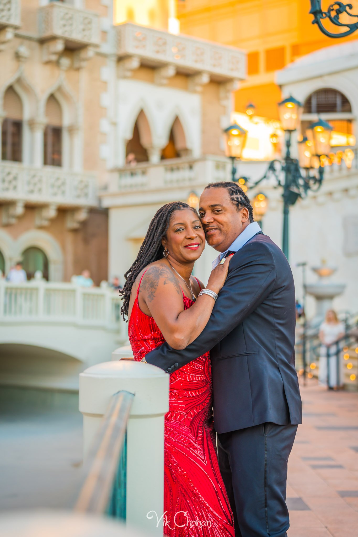 2025-11-09-Dwana-and-Edward-2-Year-Anniverary-in-Las-Vegas-Photography-Vik-Chohan-Photography-Photo-Booth-Social-Media-VCP-044.jpg