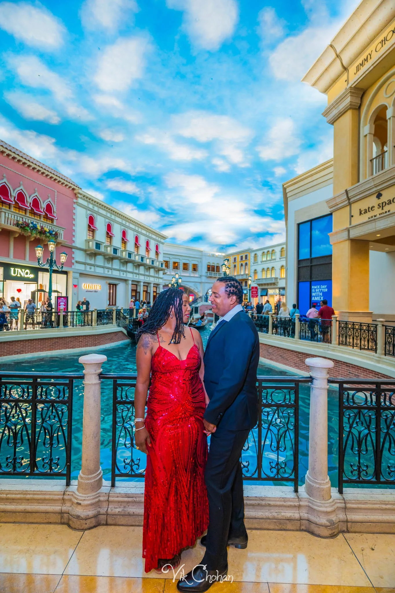 2025-11-09-Dwana-and-Edward-2-Year-Anniverary-in-Las-Vegas-Photography-Vik-Chohan-Photography-Photo-Booth-Social-Media-VCP-080.jpg