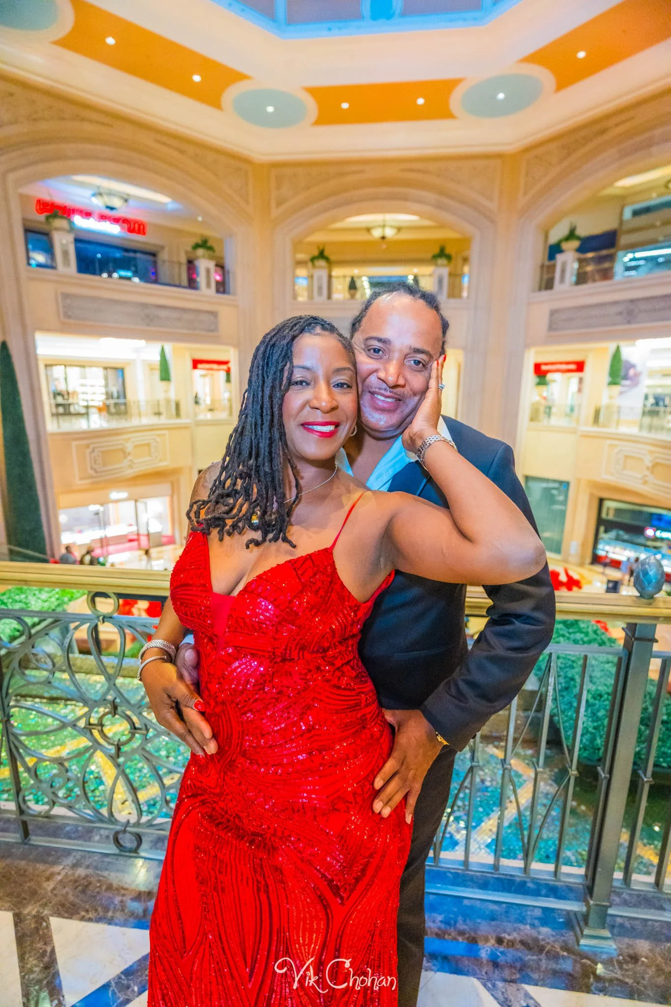 2025-11-09-Dwana-and-Edward-2-Year-Anniverary-in-Las-Vegas-Photography-Vik-Chohan-Photography-Photo-Booth-Social-Media-VCP-090.jpg