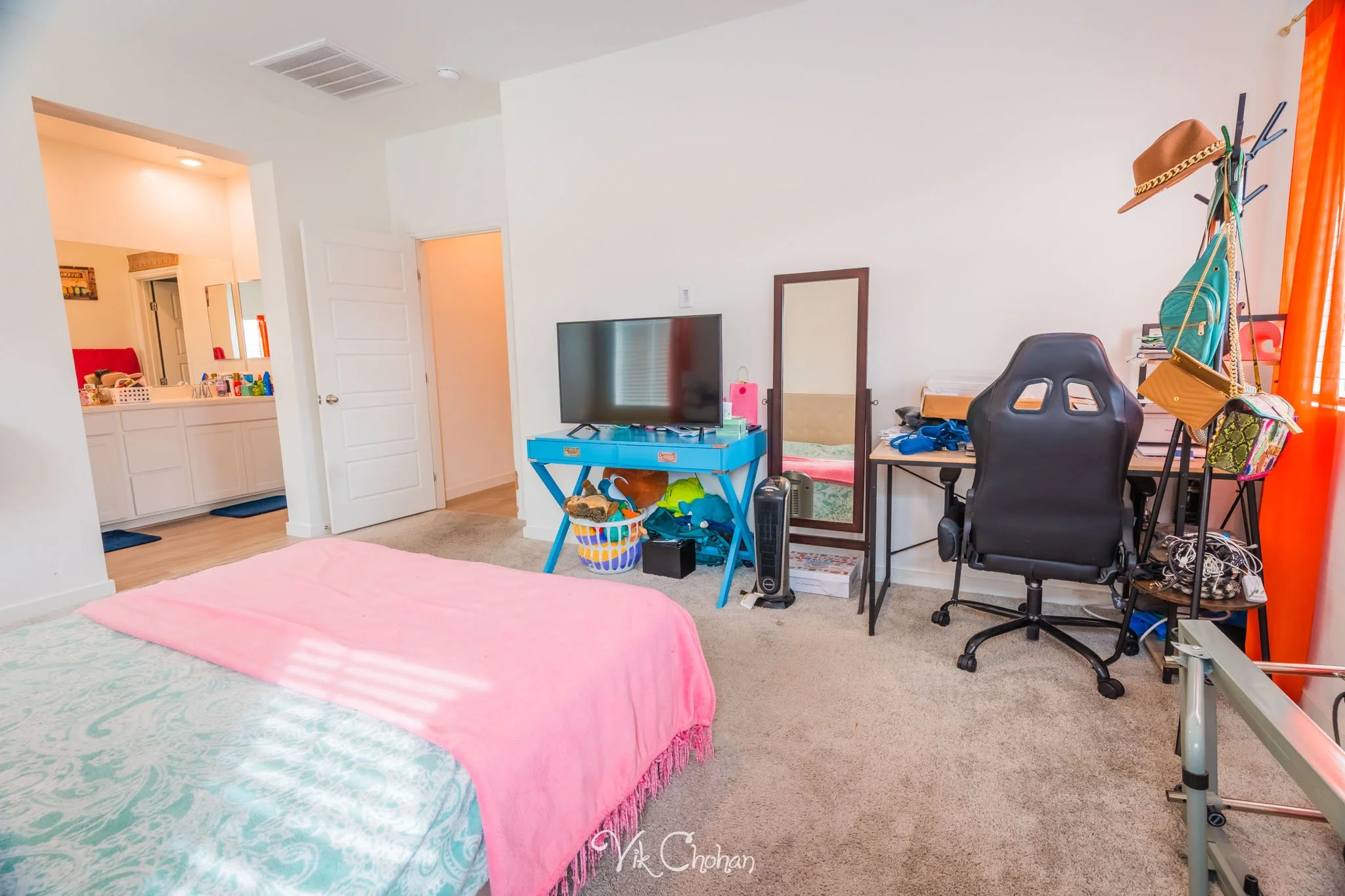 2025-11-16-3700-Canis-Minor-Lane-Unit-19206-Real-Estate-Photography-Vik-Chohan-059.jpg