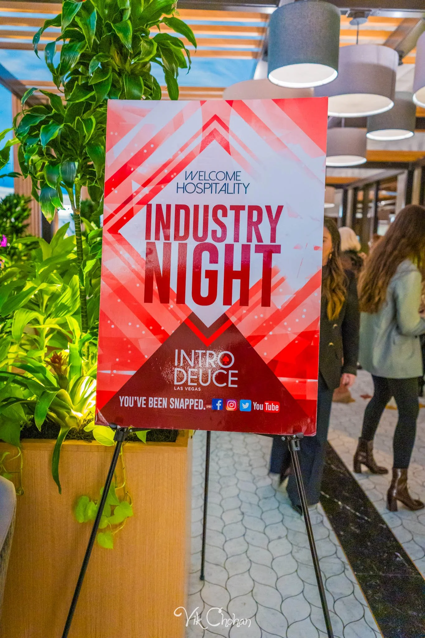 2025-11-18-INTRODeuce-Industry-Night-at-BOA-Steakhouse-Vik-Chohan-Photography-VCP-001.jpg