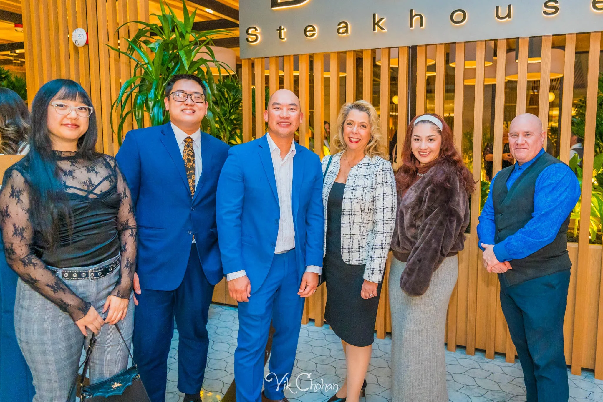 2025-11-18-INTRODeuce-Industry-Night-at-BOA-Steakhouse-Vik-Chohan-Photography-VCP-008.jpg