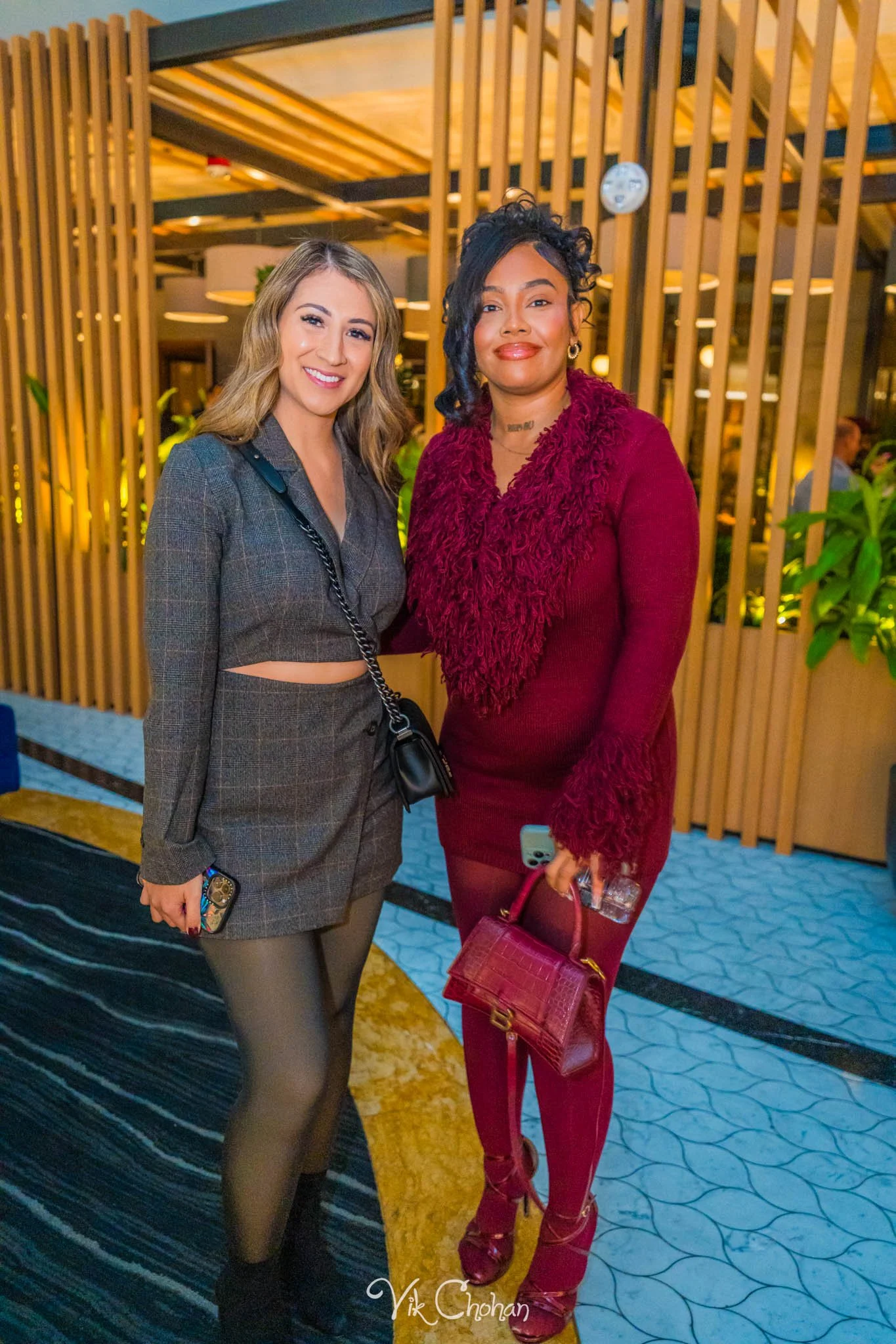 2025-11-18-INTRODeuce-Industry-Night-at-BOA-Steakhouse-Vik-Chohan-Photography-VCP-020.jpg